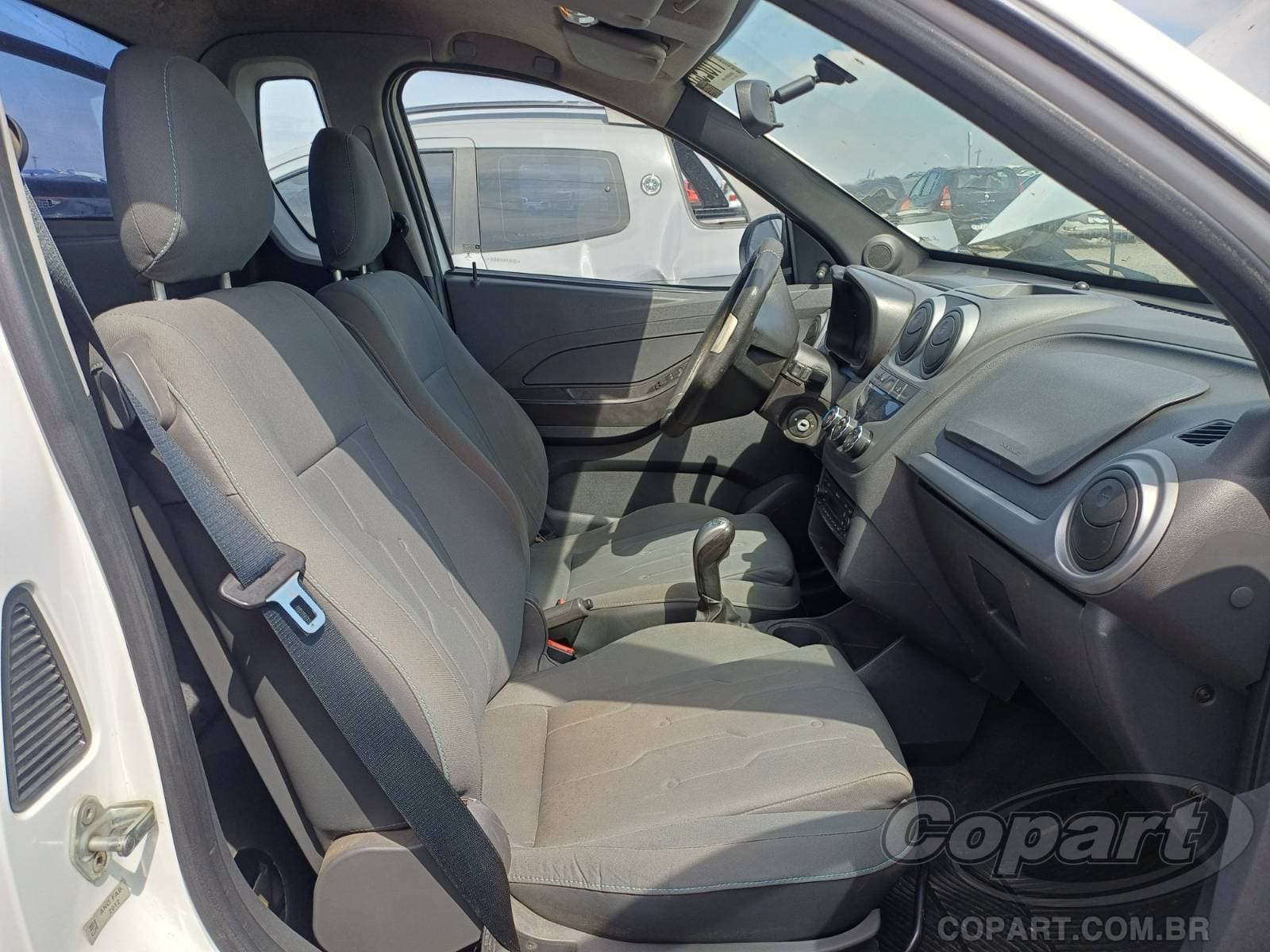 Chevrolet Montana 2013 — foto 5