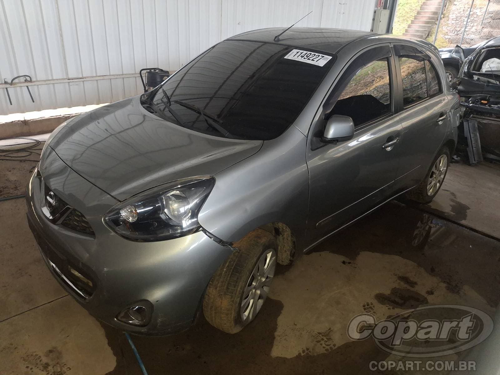 Nissan March 2015 — foto 2