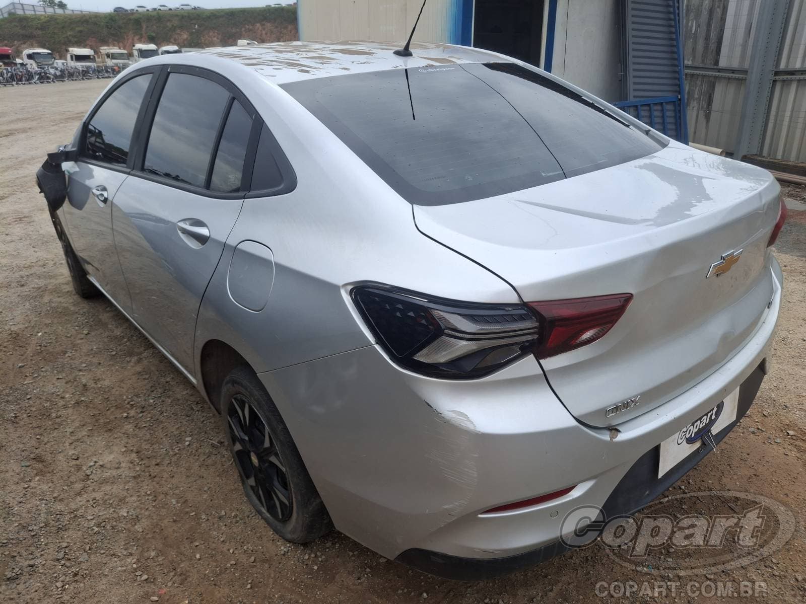 Chevrolet Onix Plus 2020 — foto 3