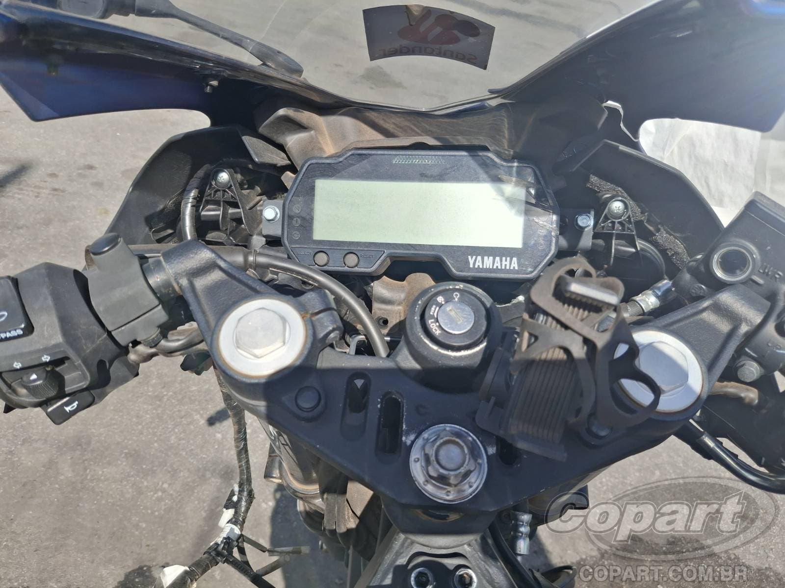 Yamaha YZF R15 2025 — foto 9