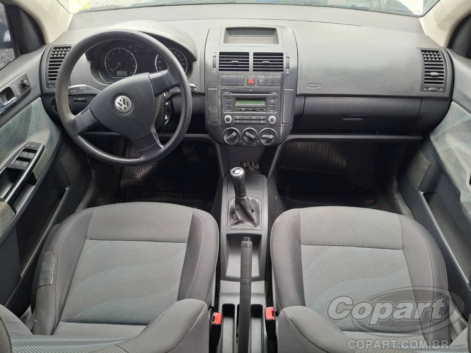 Volkswagen Polo Sedan 2012 — foto 9