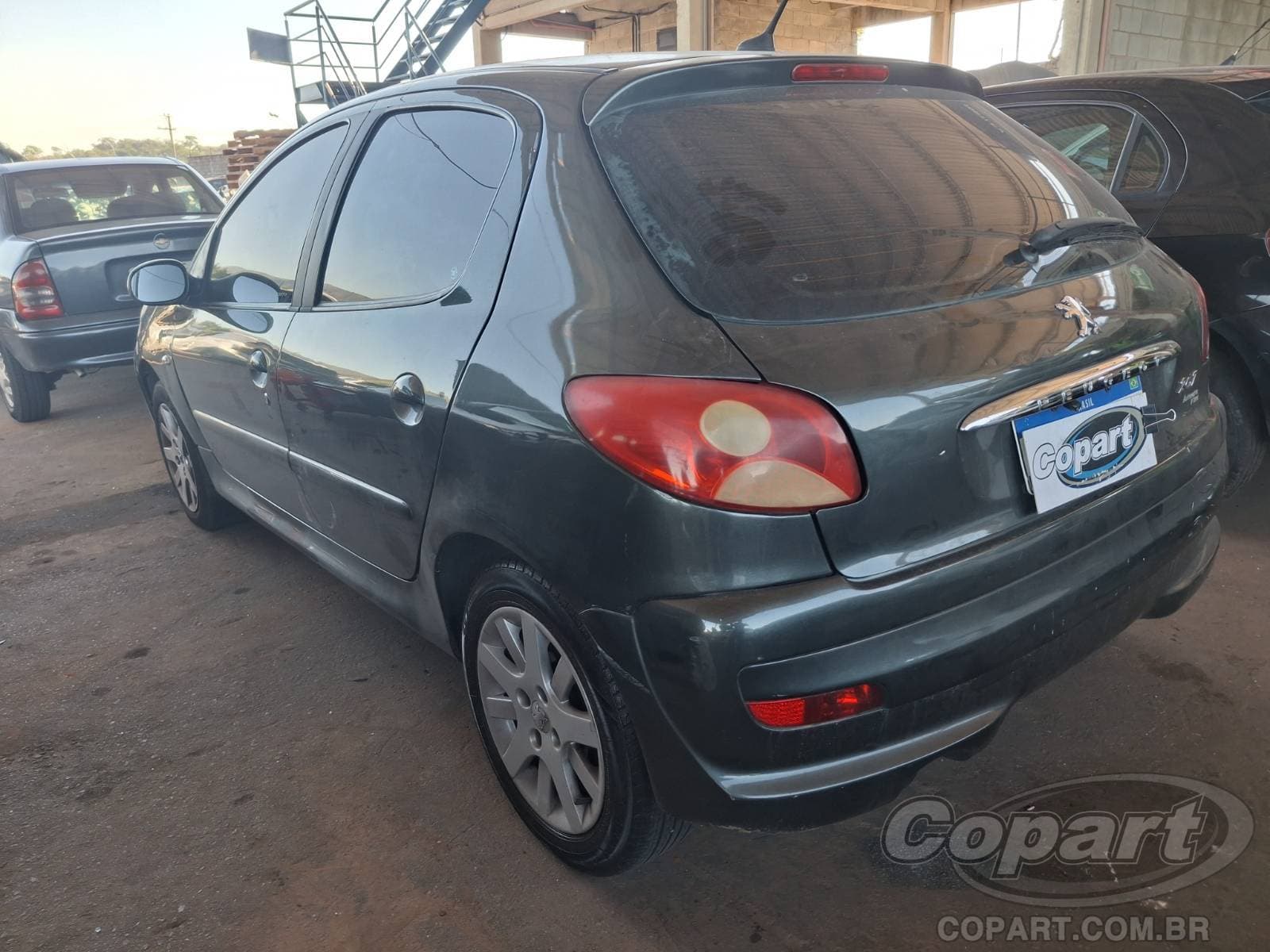 Peugeot 207 2011 — foto 3