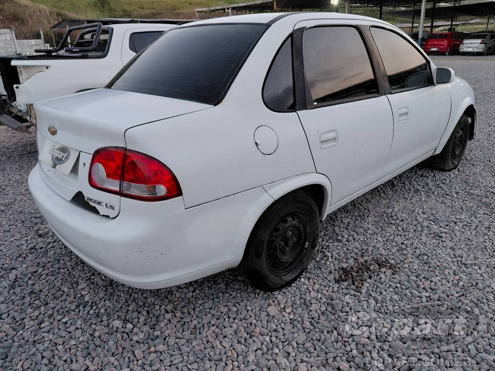 Chevrolet Classic 2015 — foto 4