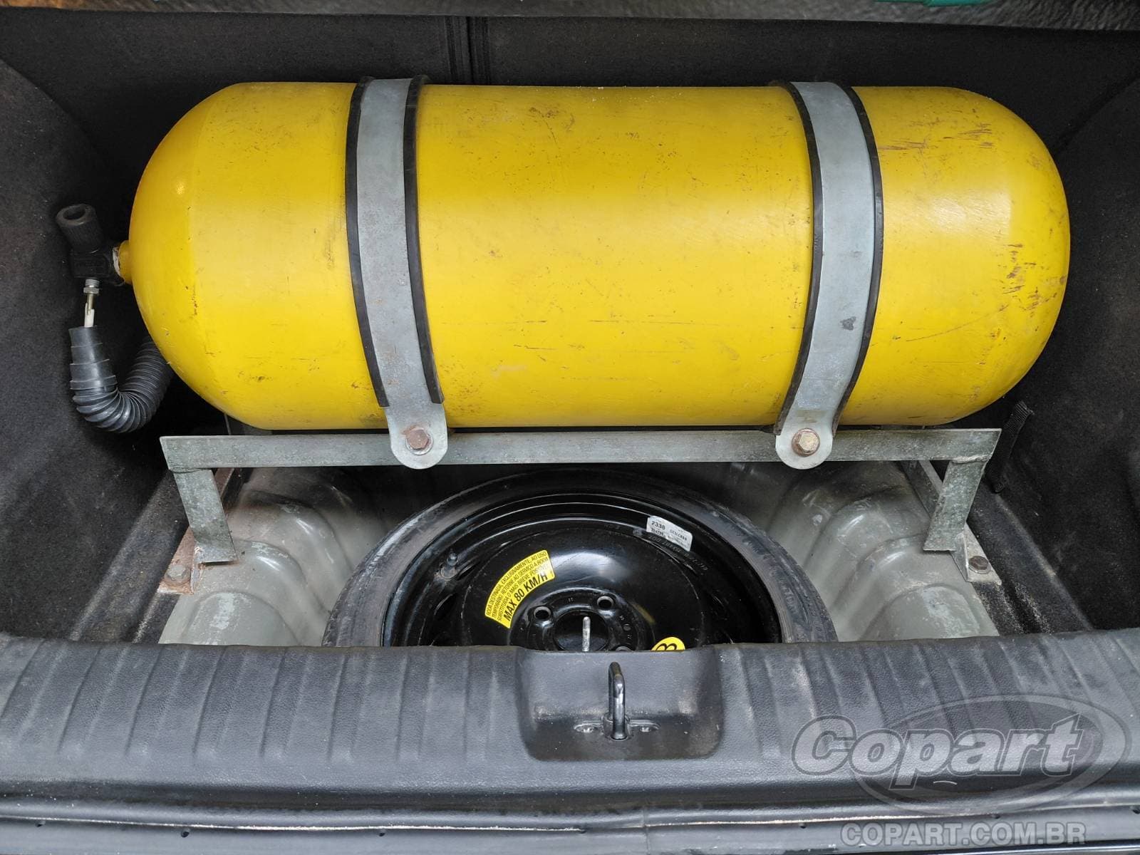 Chevrolet Onix 2023 — foto 11