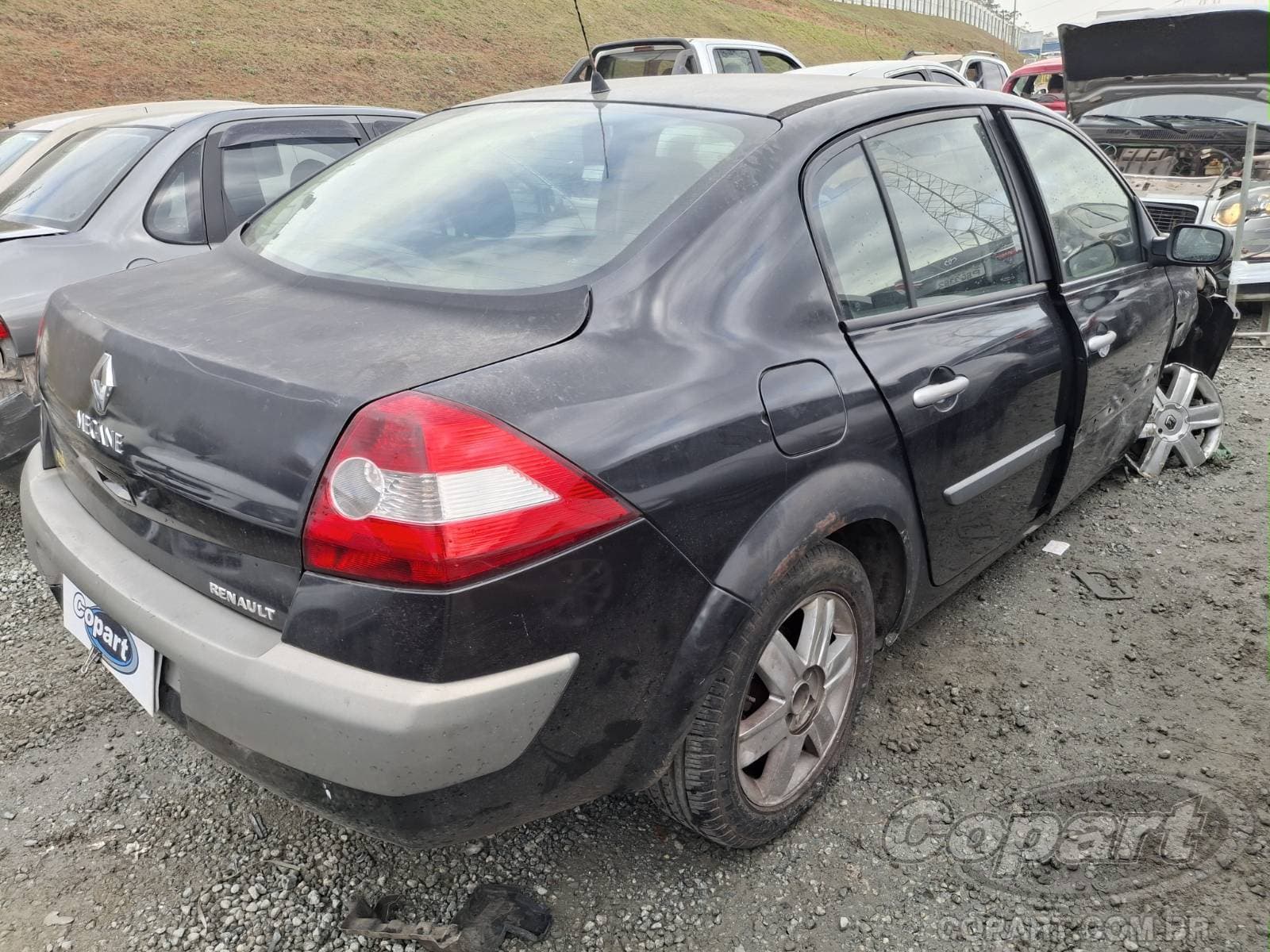 Renault Megane Sedan 2009 — foto 4