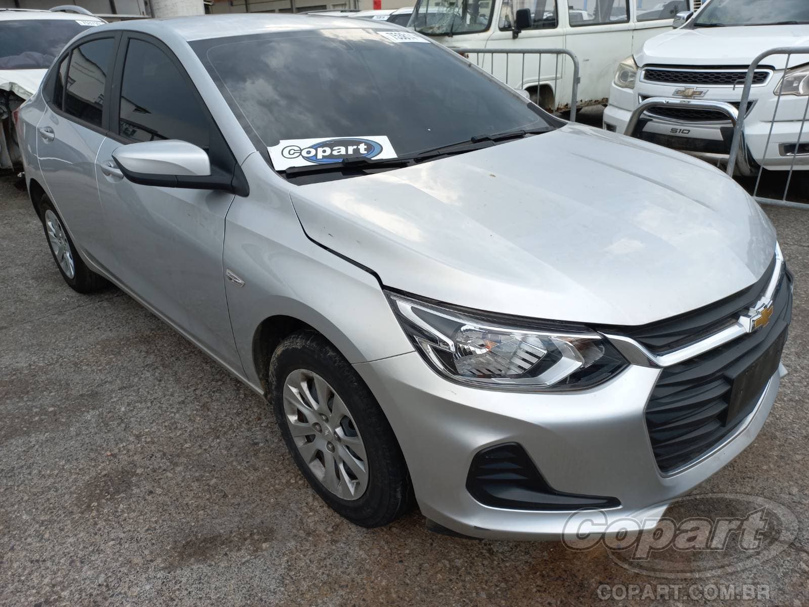 Chevrolet Onix Plus 1.0 12V ECOTEC 2020