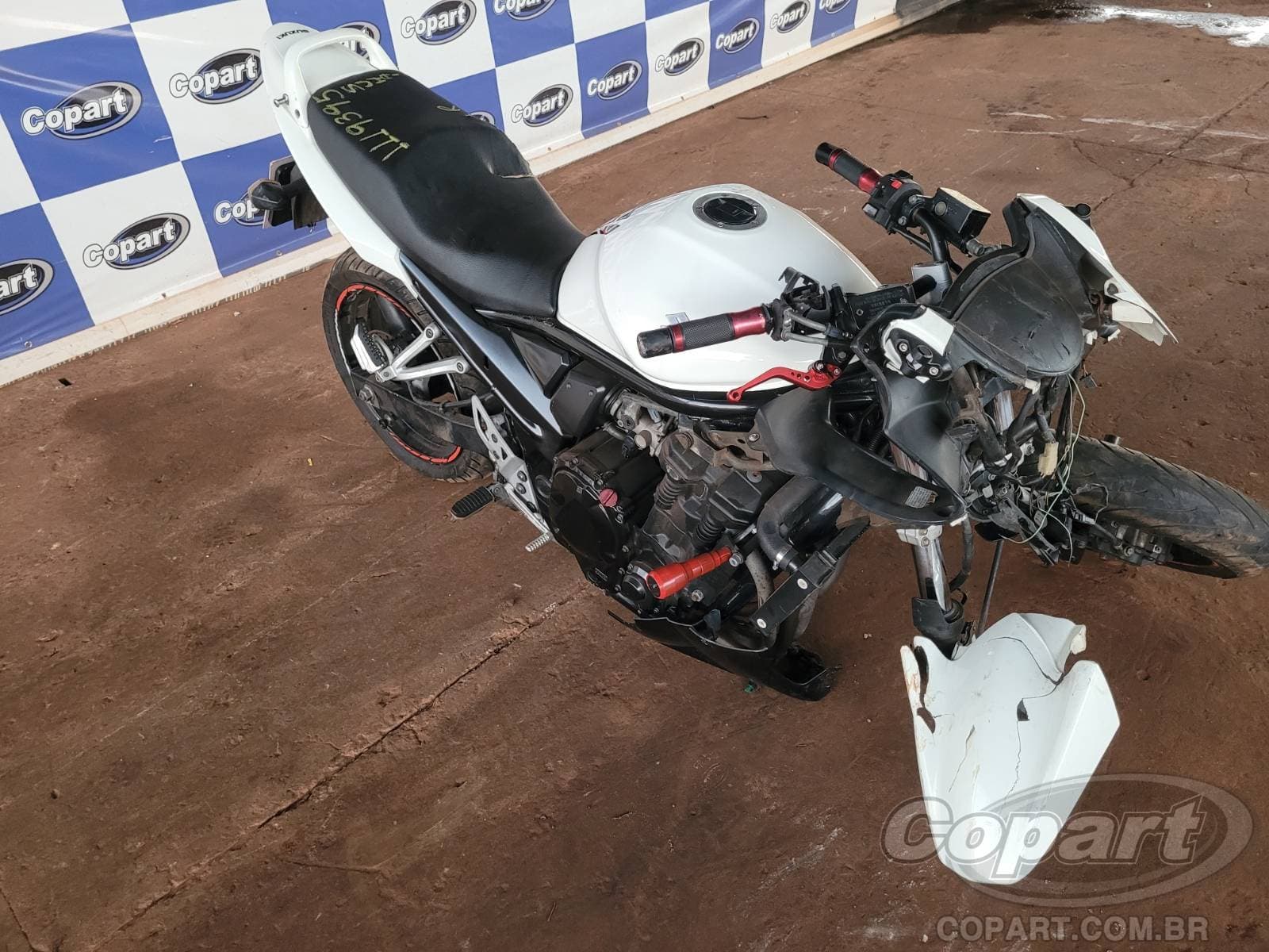 Suzuki GSX 2012 — foto 1