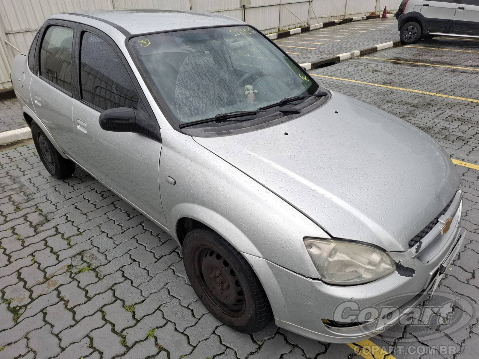 Chevrolet Classic 2016 — foto 1