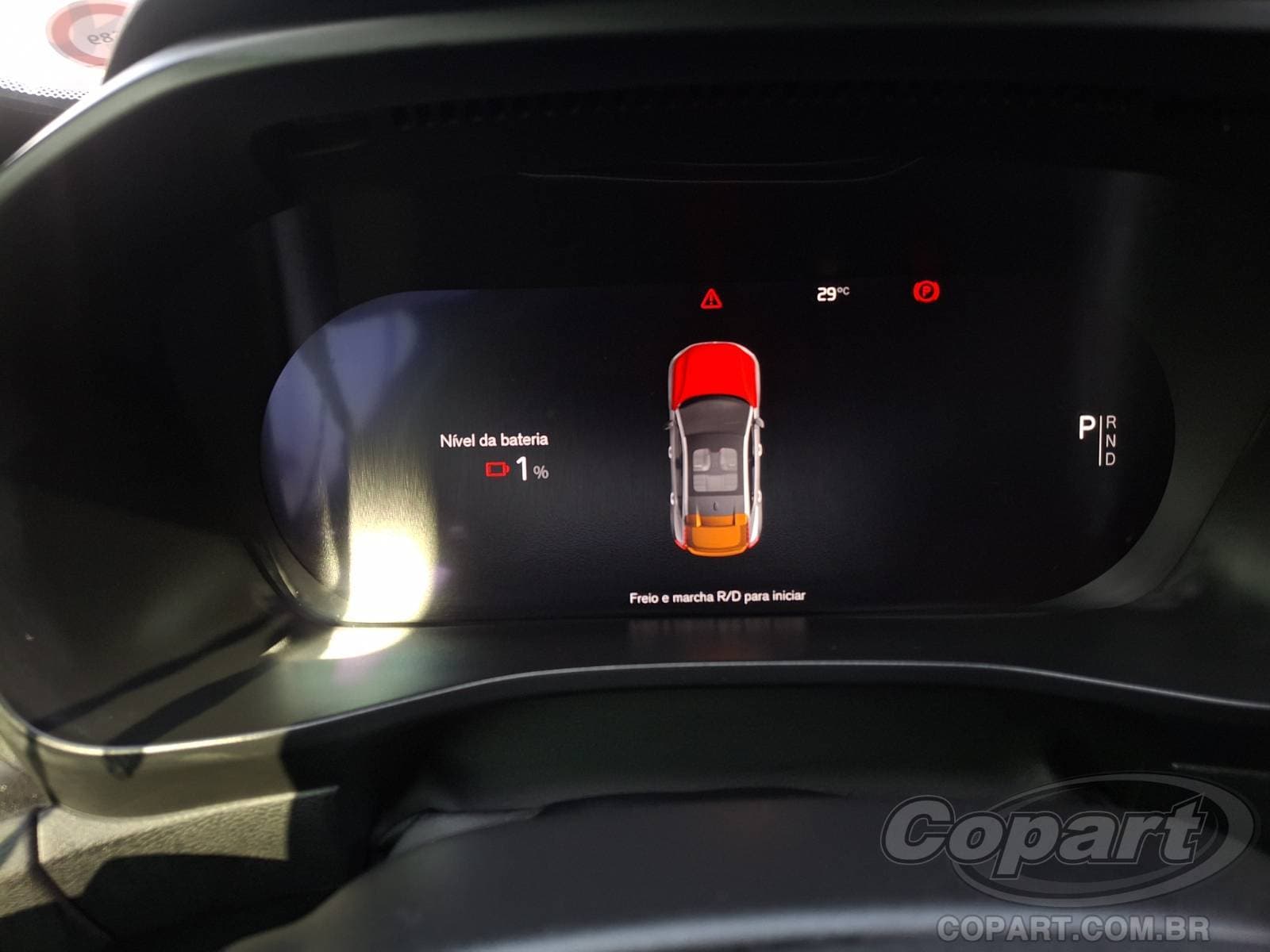 Volvo C40 2023 — foto 8