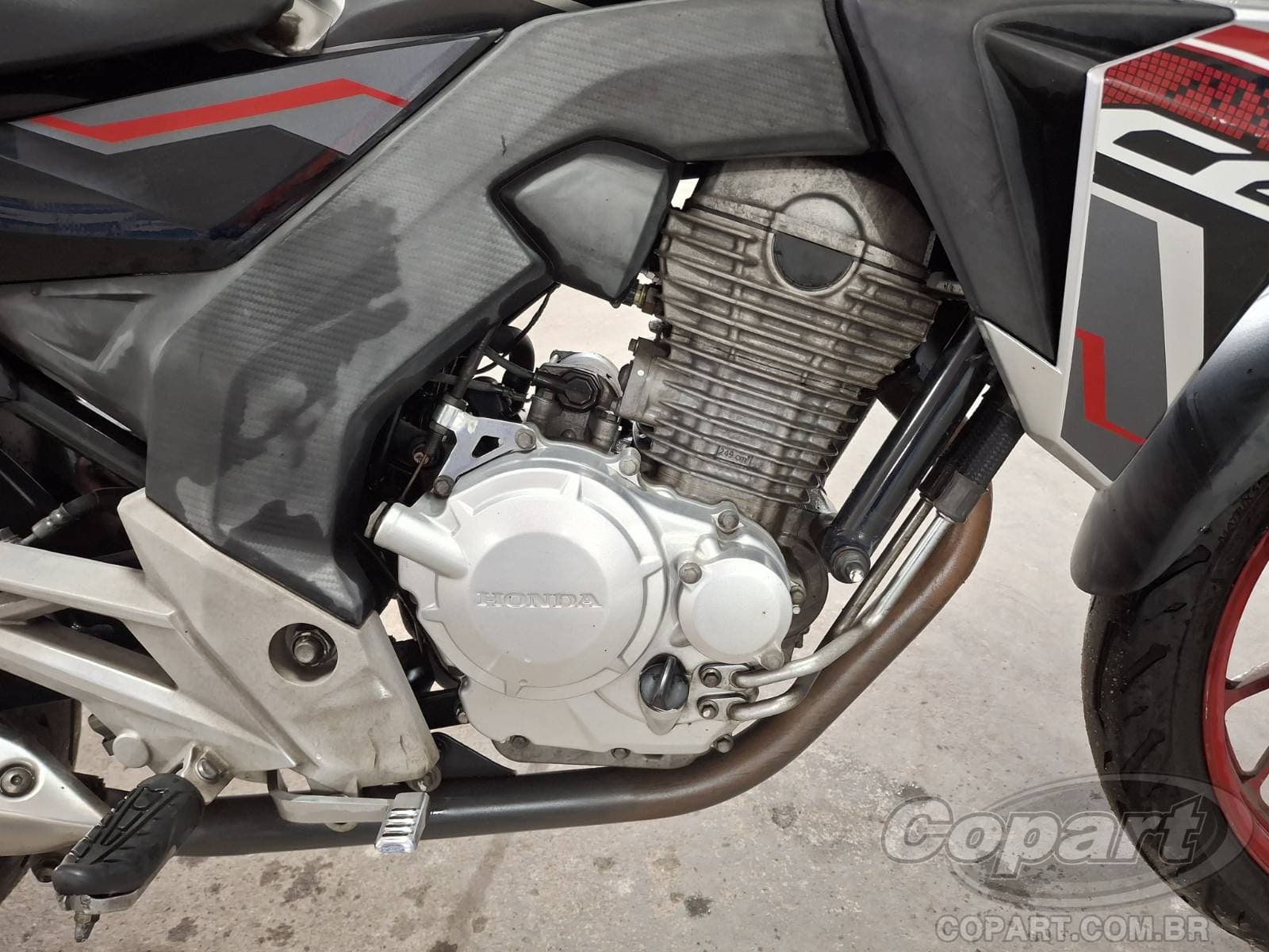Honda CB 250 F 2021 — foto 5