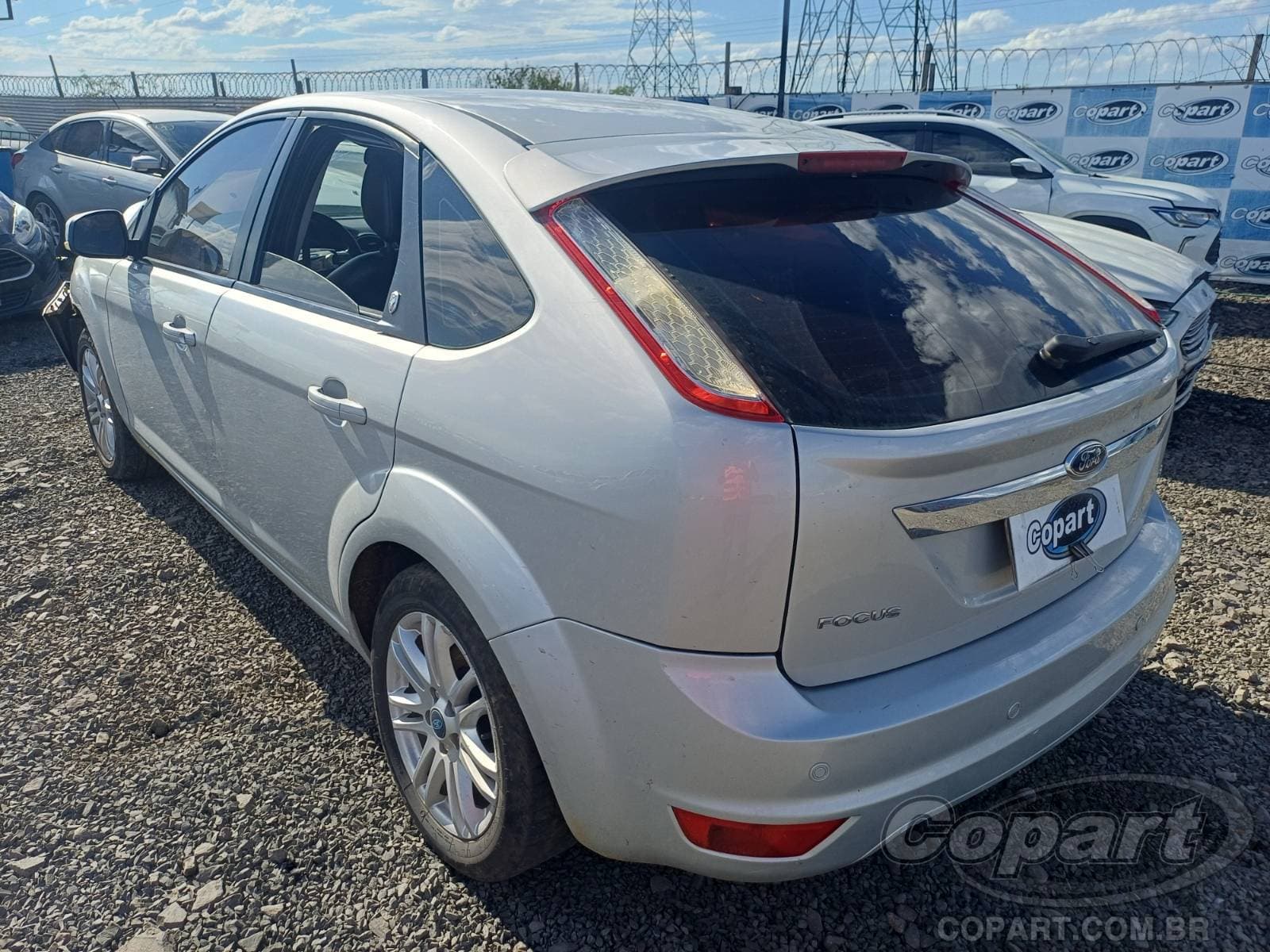 Ford Focus 2011 — foto 3