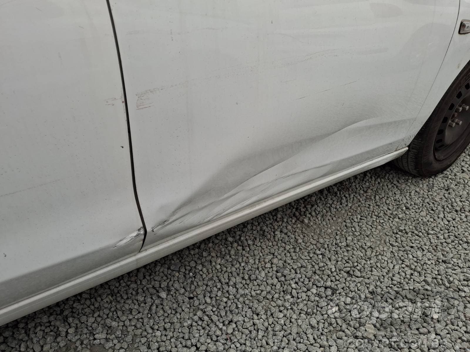 Chevrolet Onix Plus 2020 — foto 11
