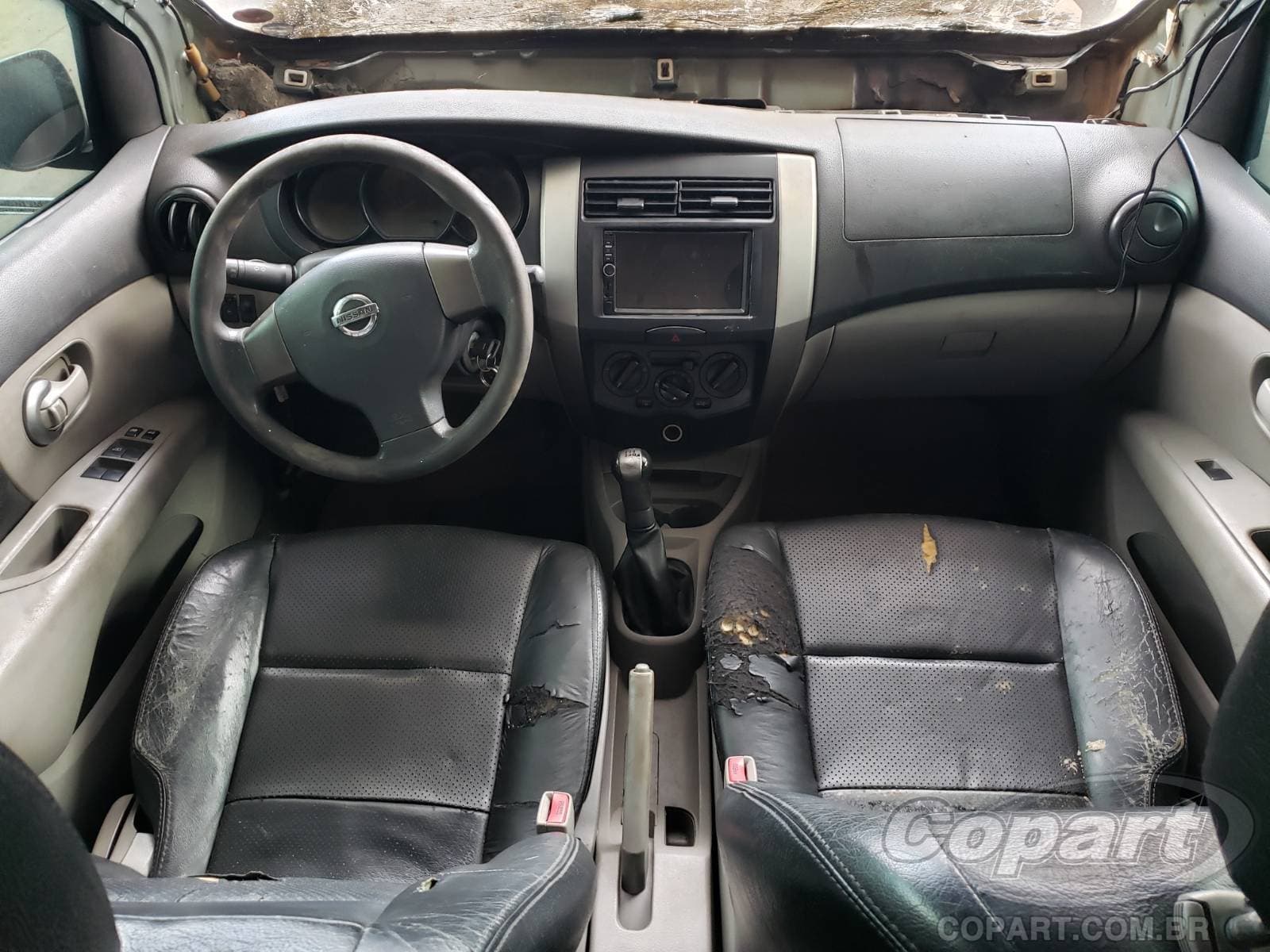 Nissan Livina 2010 — foto 9