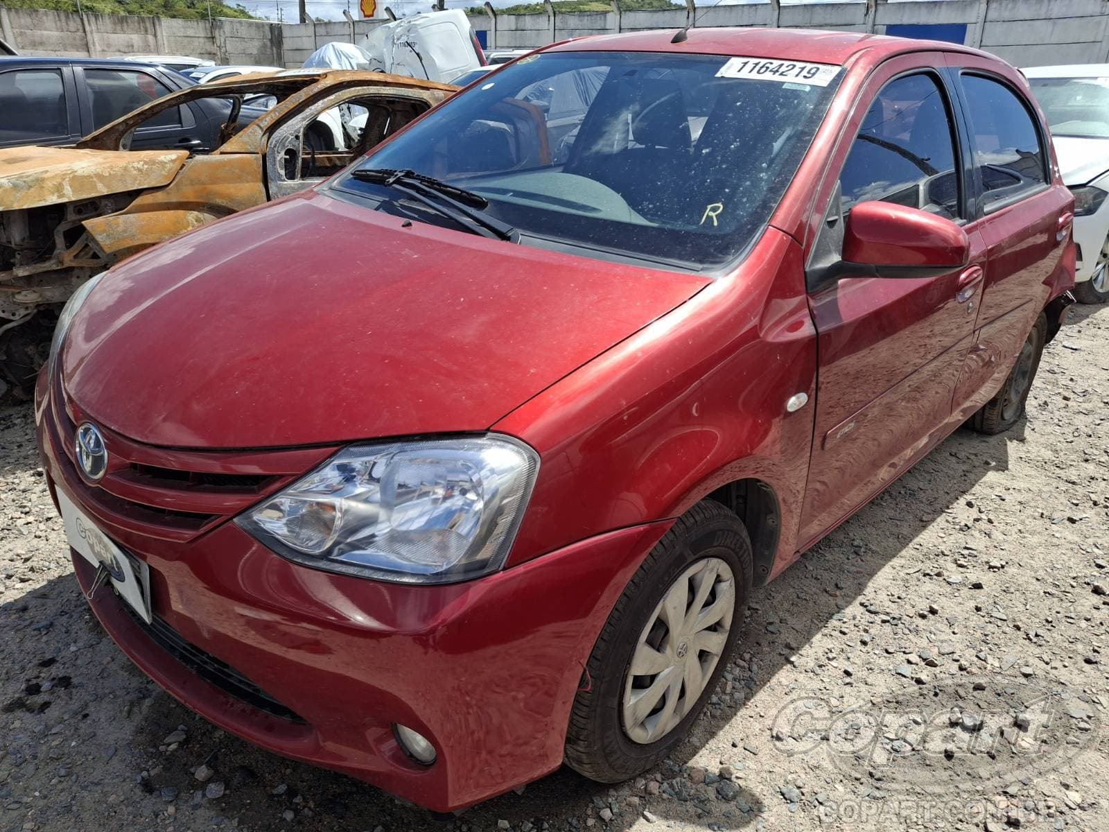 Toyota Etios 2016 — foto 2