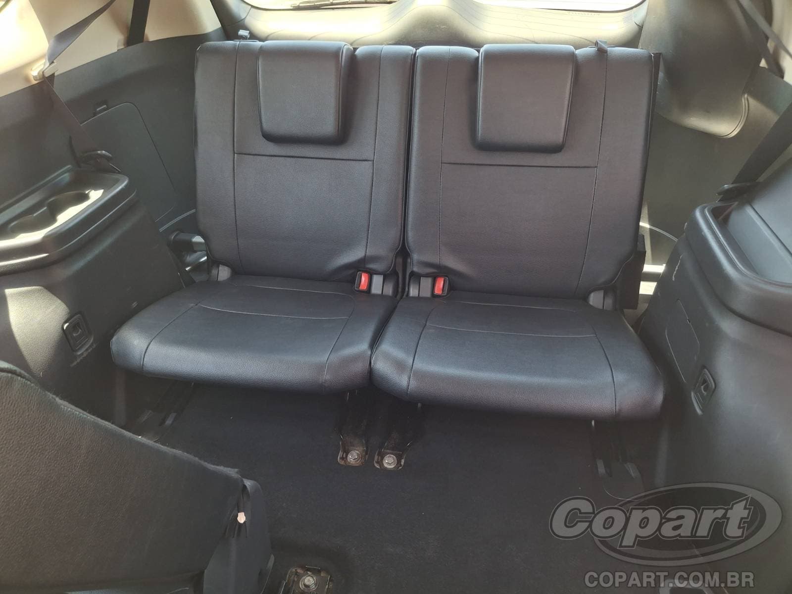 Mitsubishi Outlander 2018 — foto 11