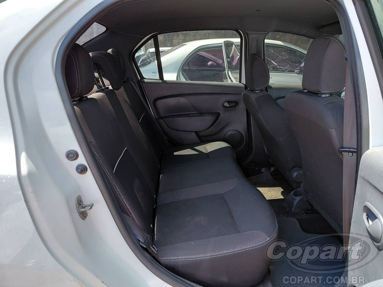 Renault Logan 2022 — foto 6