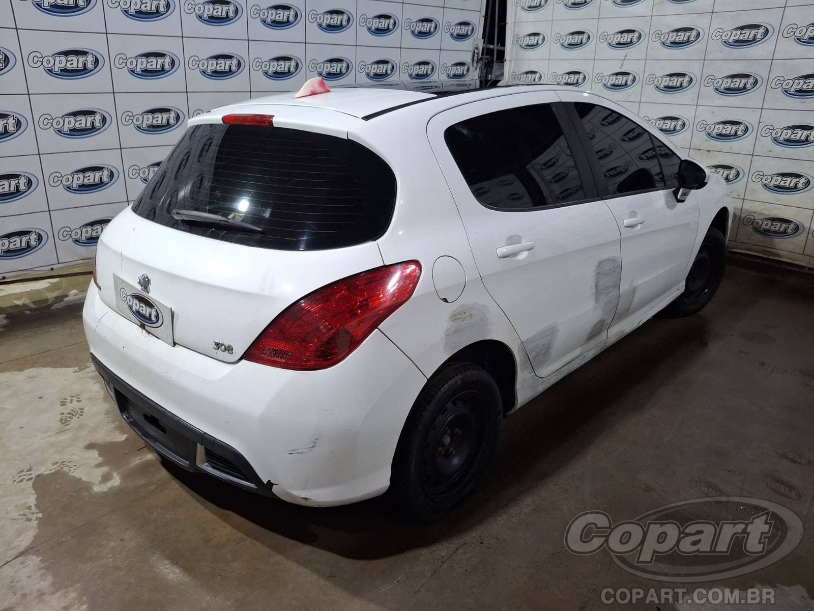 Peugeot 308 2014 — foto 4