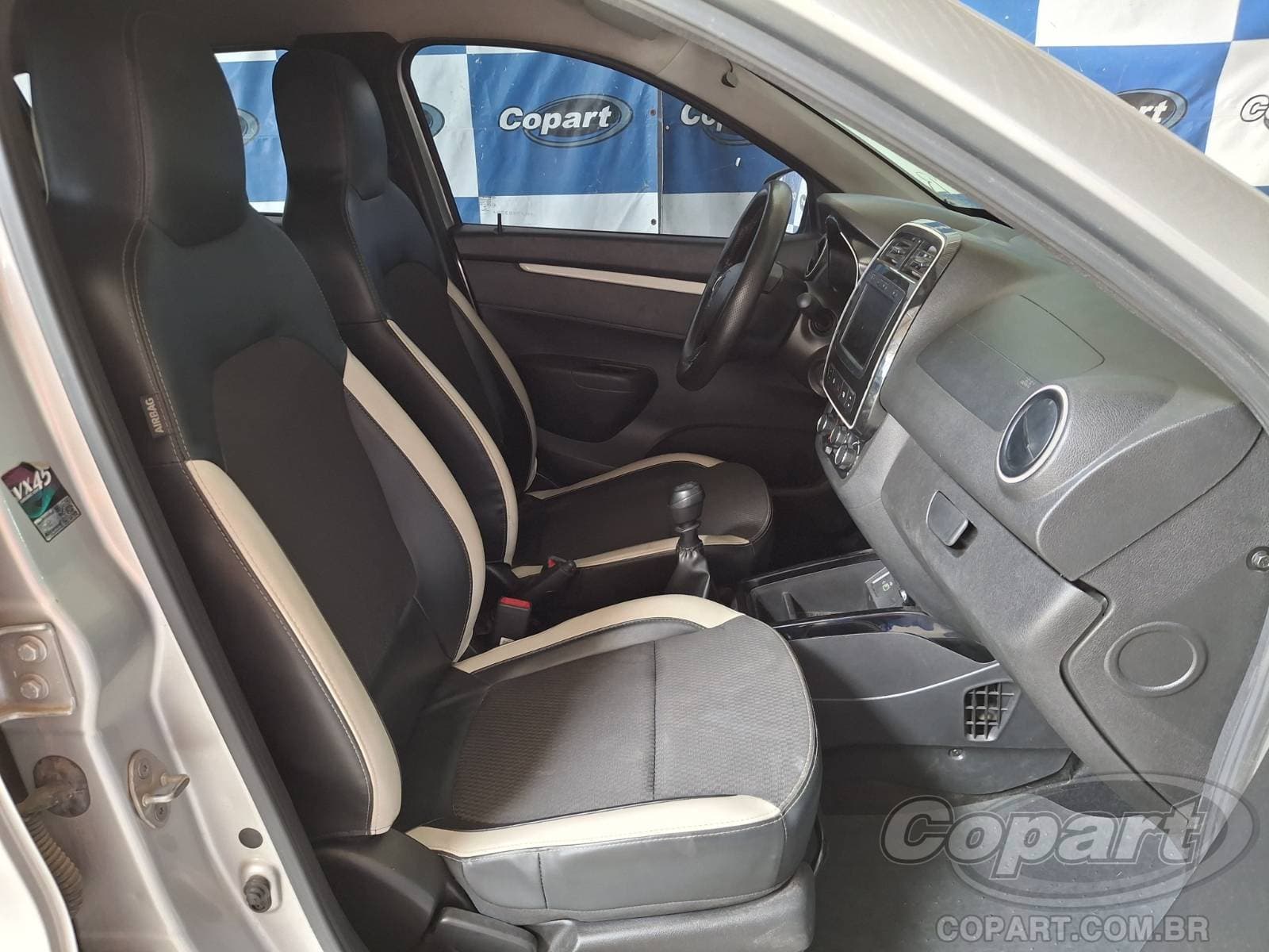 Renault Kwid 2022 — foto 5