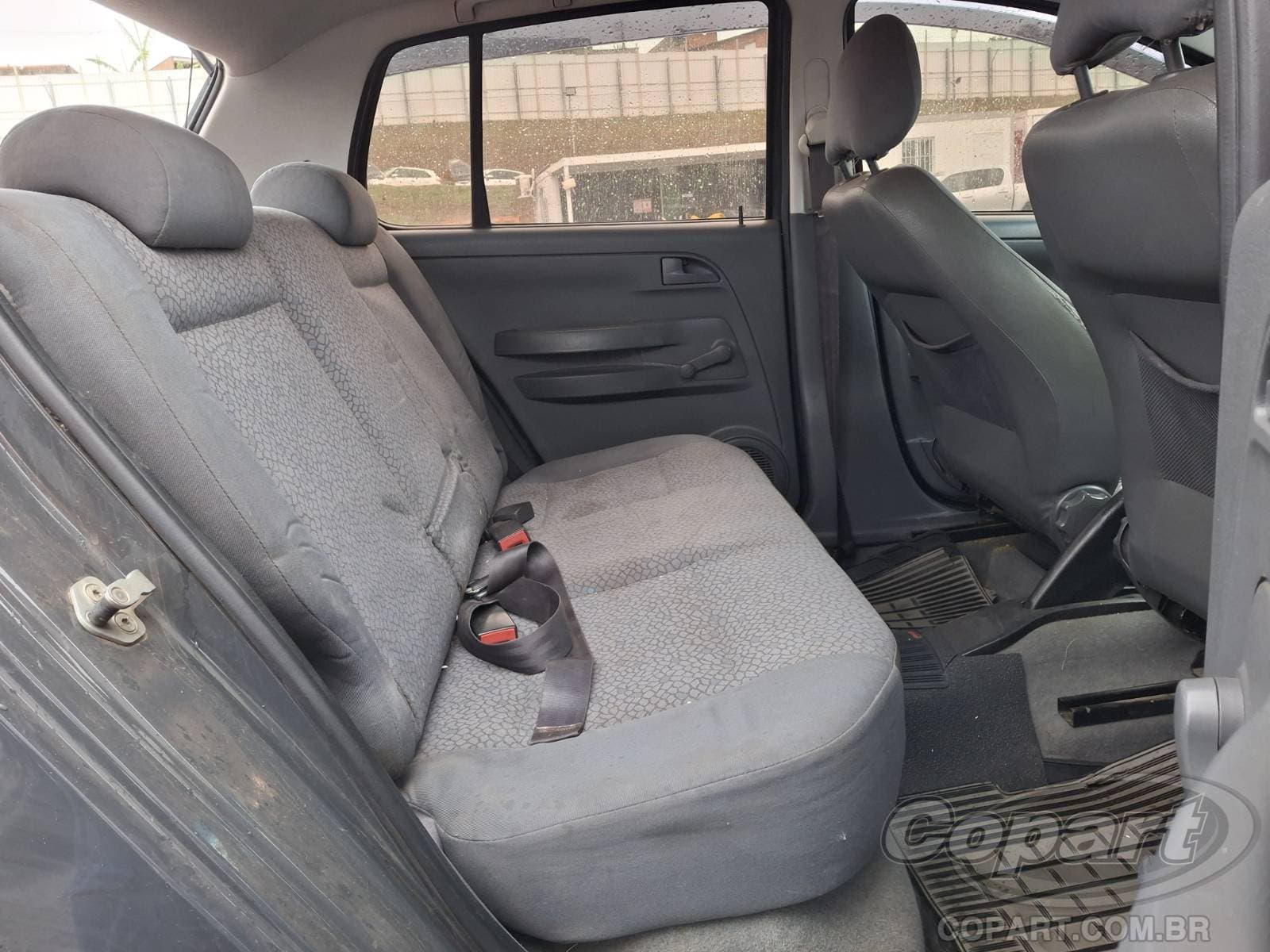 Volkswagen FOX 2005 — foto 6