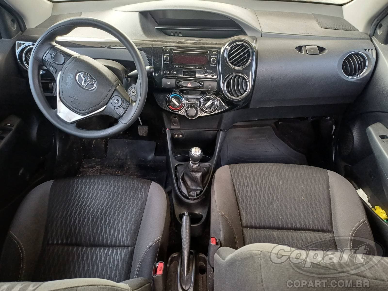 Toyota Etios Seda 2018 — foto 9