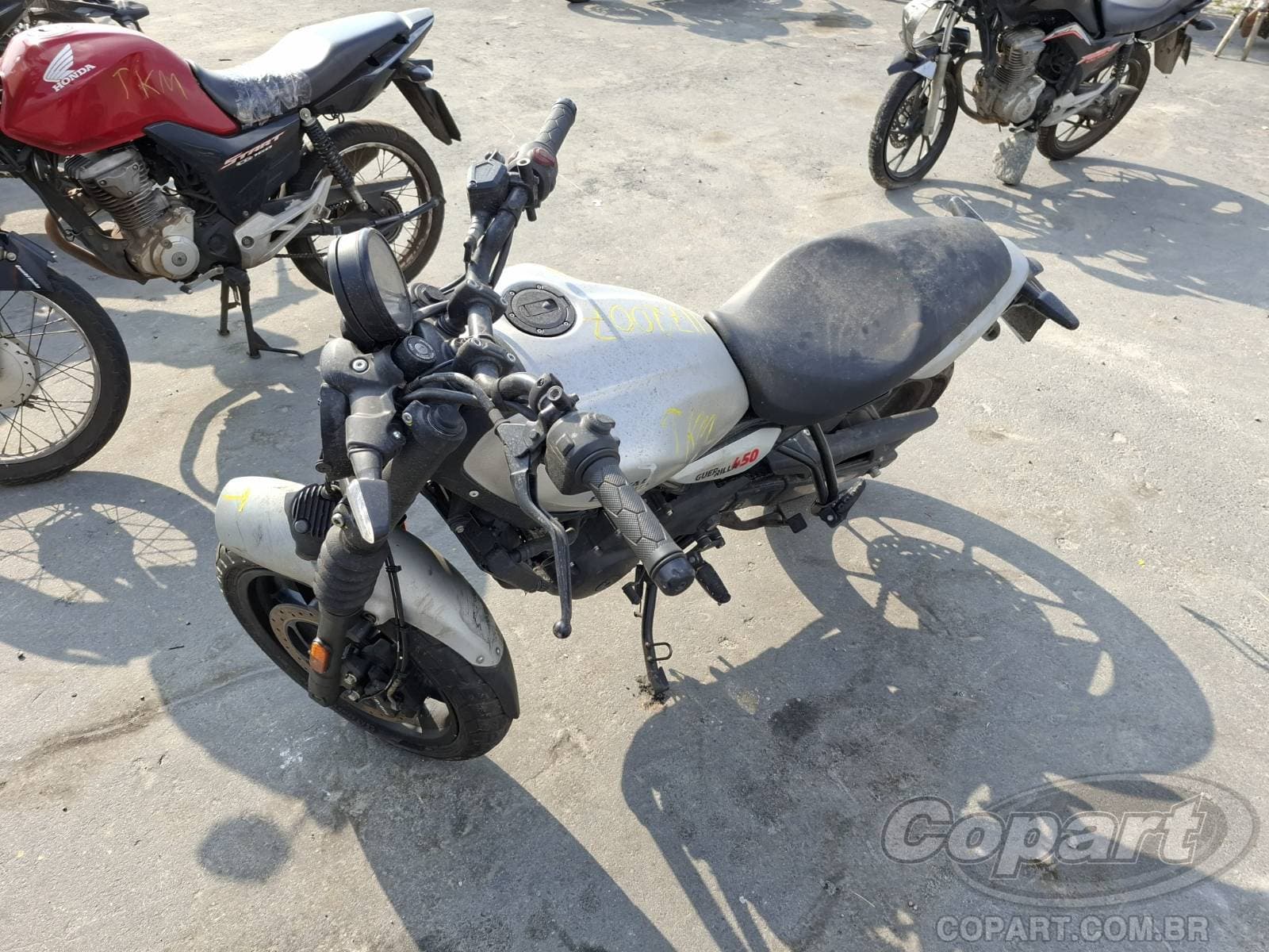 Royal Enfield Guerrilla 2026 — foto 2