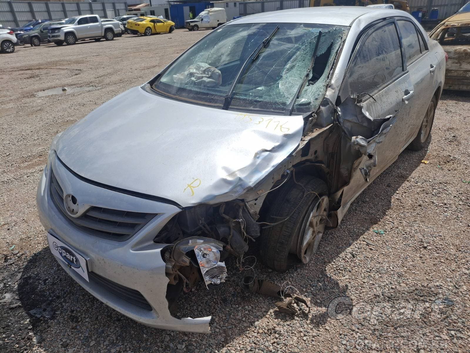 Toyota Corolla 2013 — foto 2