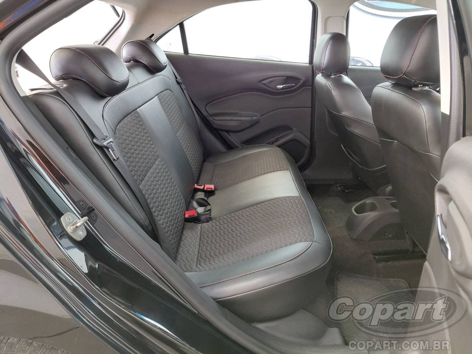 Chevrolet Onix 2017 — foto 6