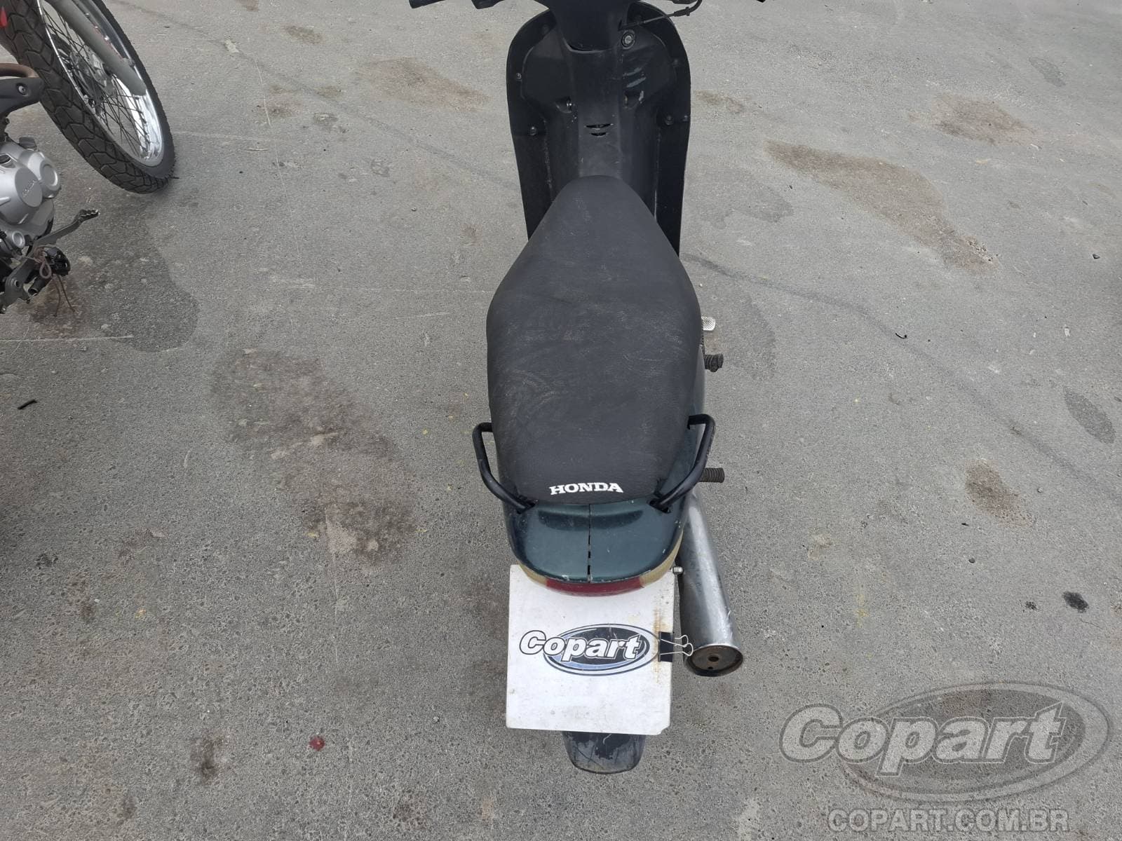 Honda C 100 2003 — foto 10