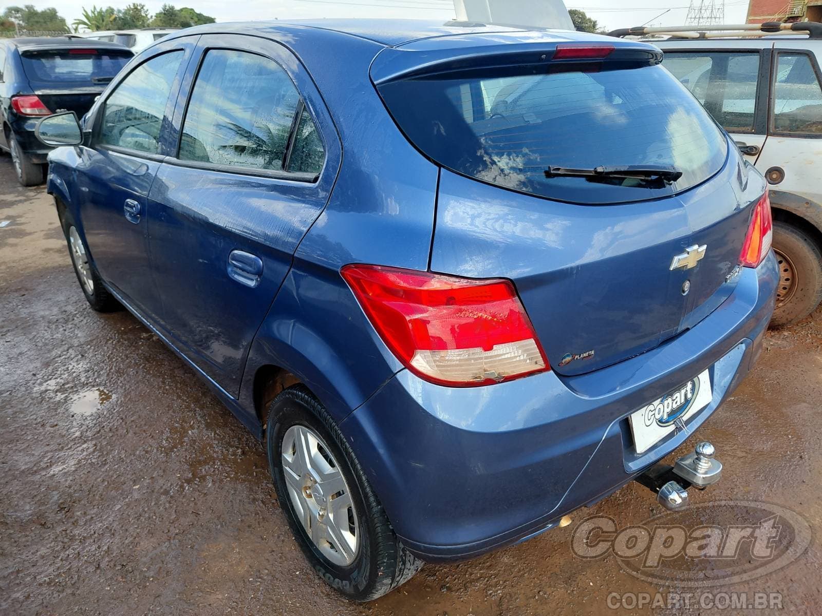 Chevrolet Onix 2015 — foto 3