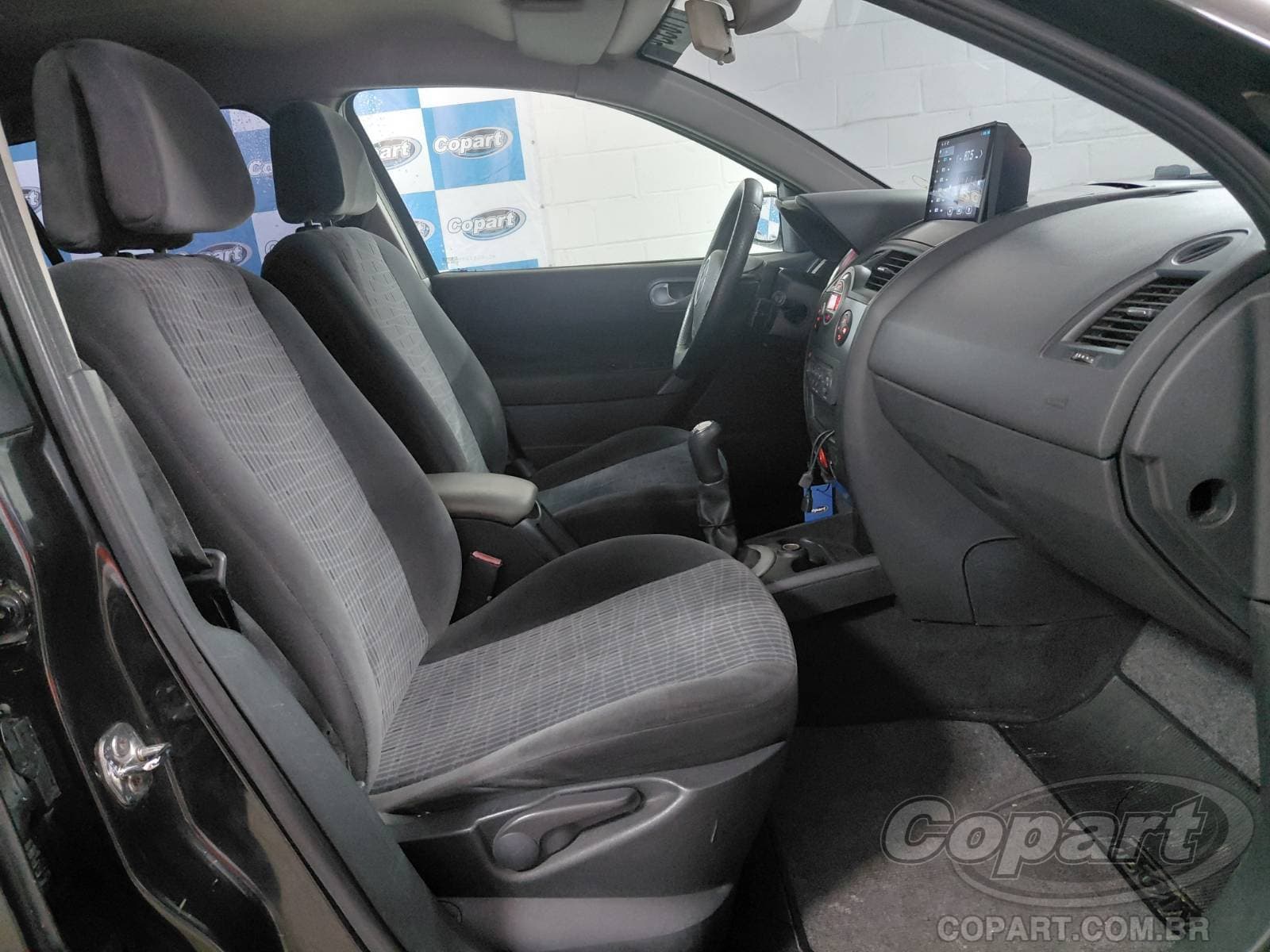 Renault Megane Grand Tour 2012 — foto 5