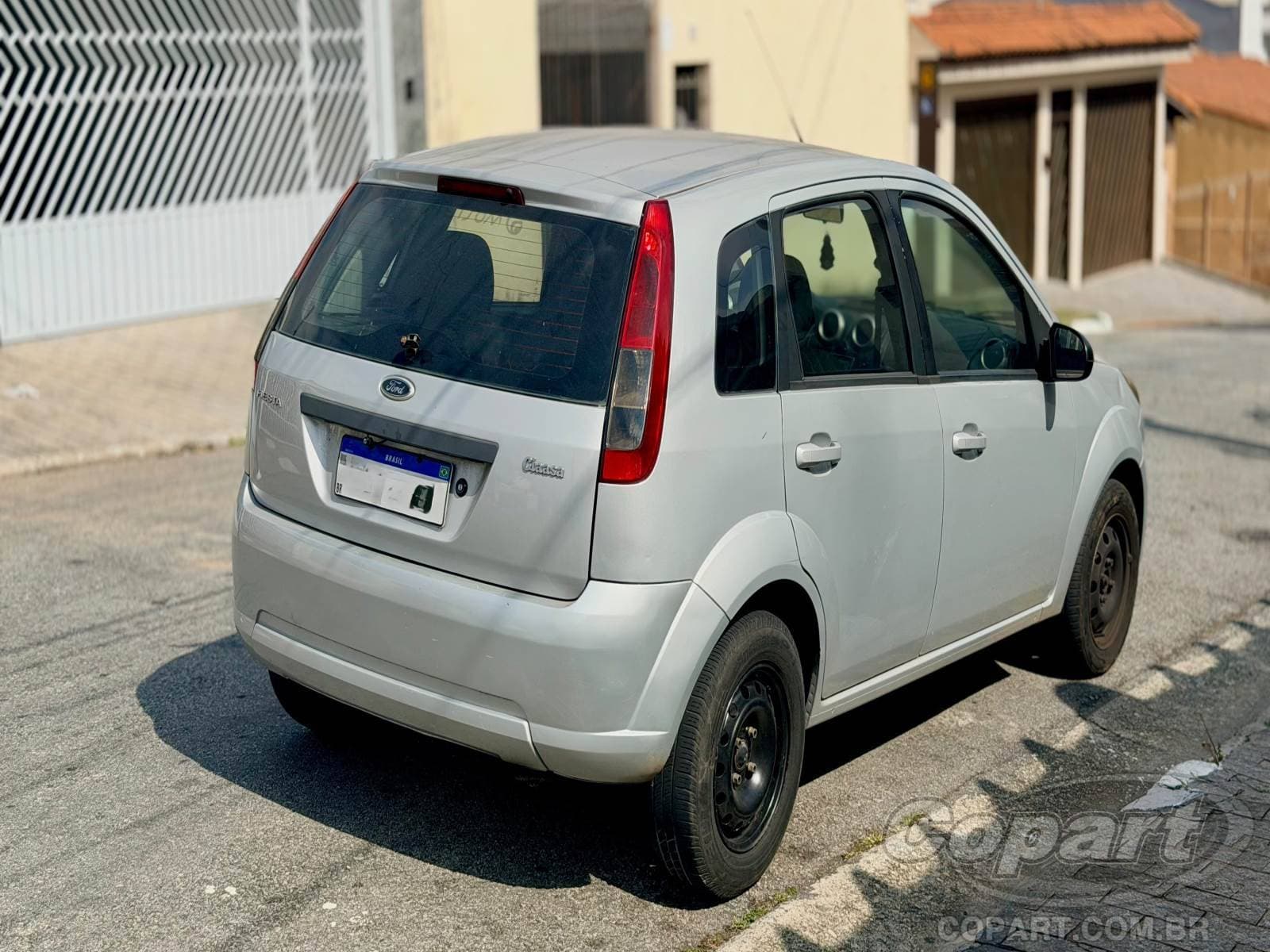 Ford Fiesta 2014 — foto 4