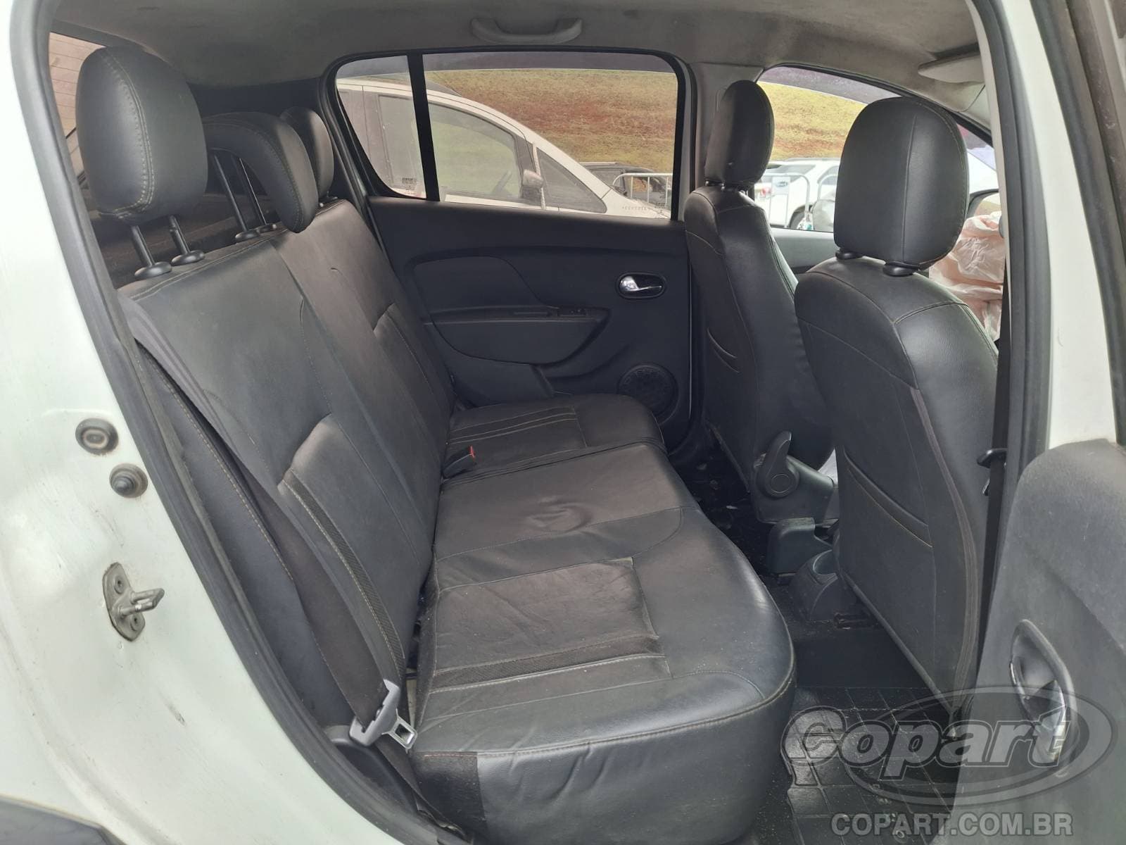 Renault Sandero 2015 — foto 6