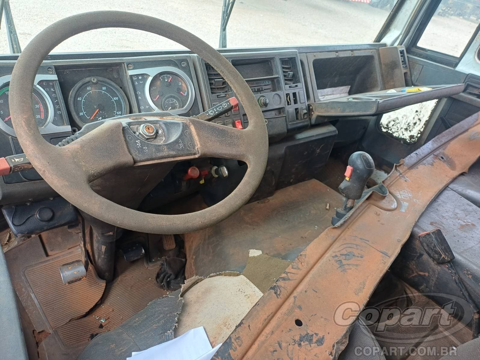 Ford Cargo 1517e 2011 — foto 9