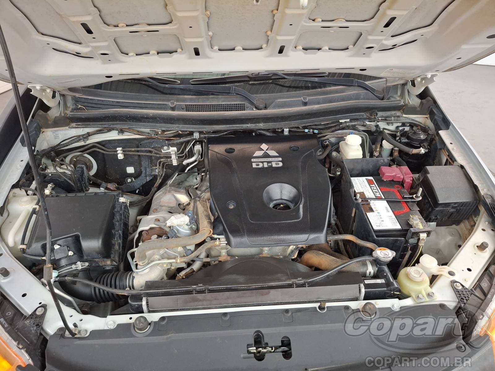 Mitsubishi L200 Triton 2024 — foto 7