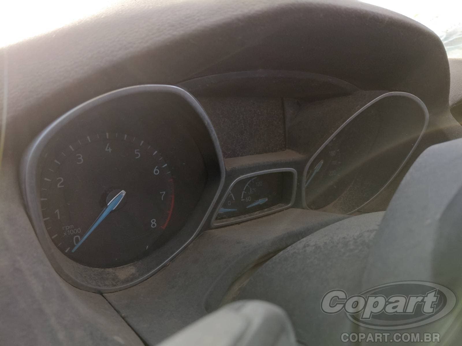 Ford Focus Fastback 2017 — foto 8