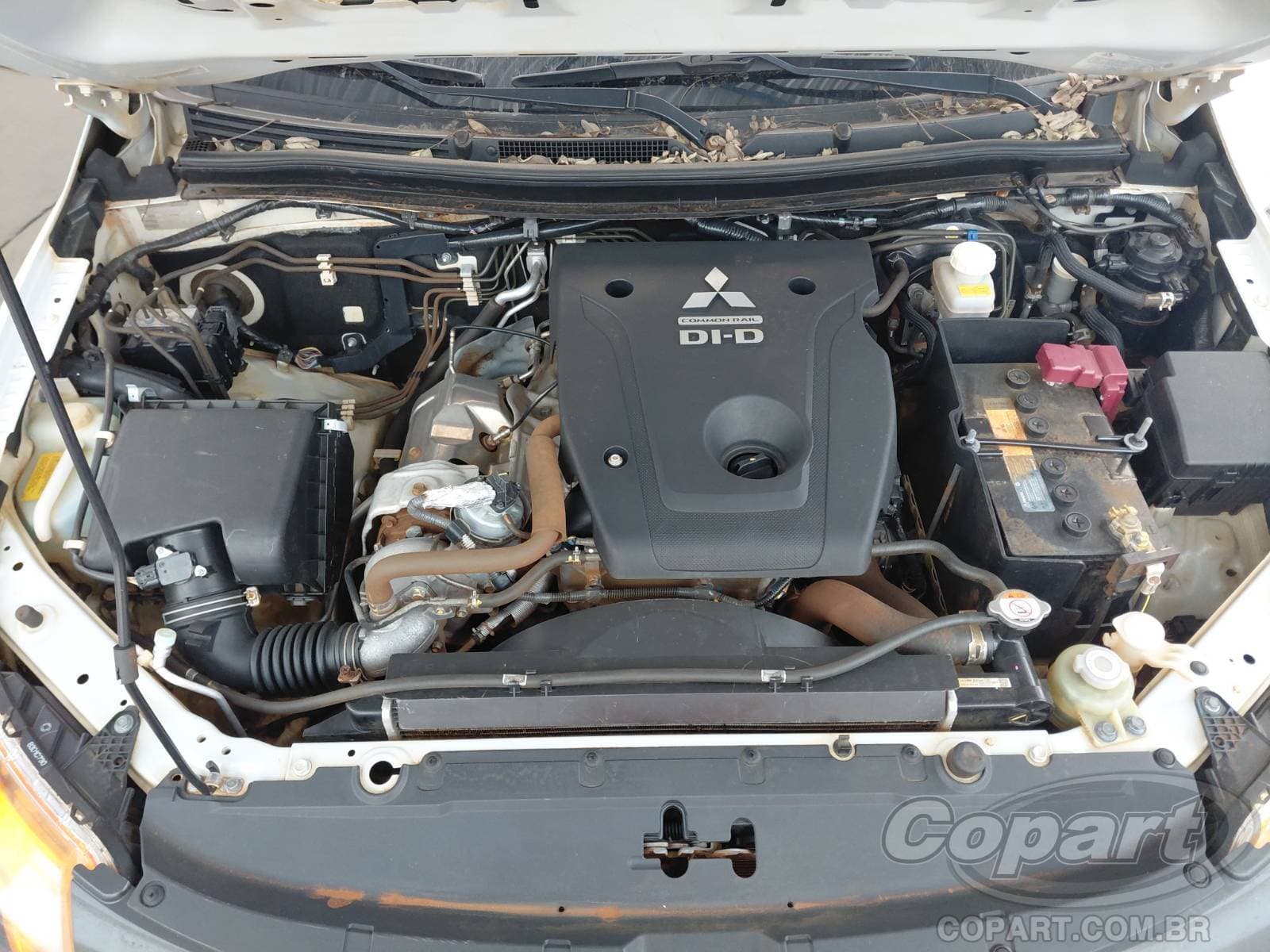 Mitsubishi L200 Triton 2025 — foto 7