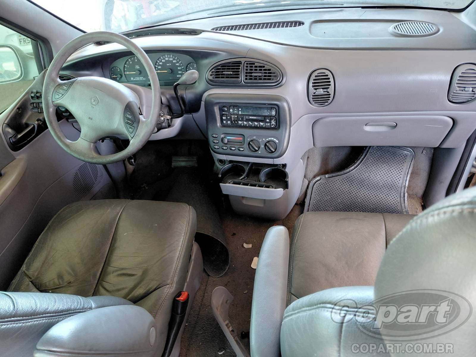 Chrysler Caravan 2000 — foto 9