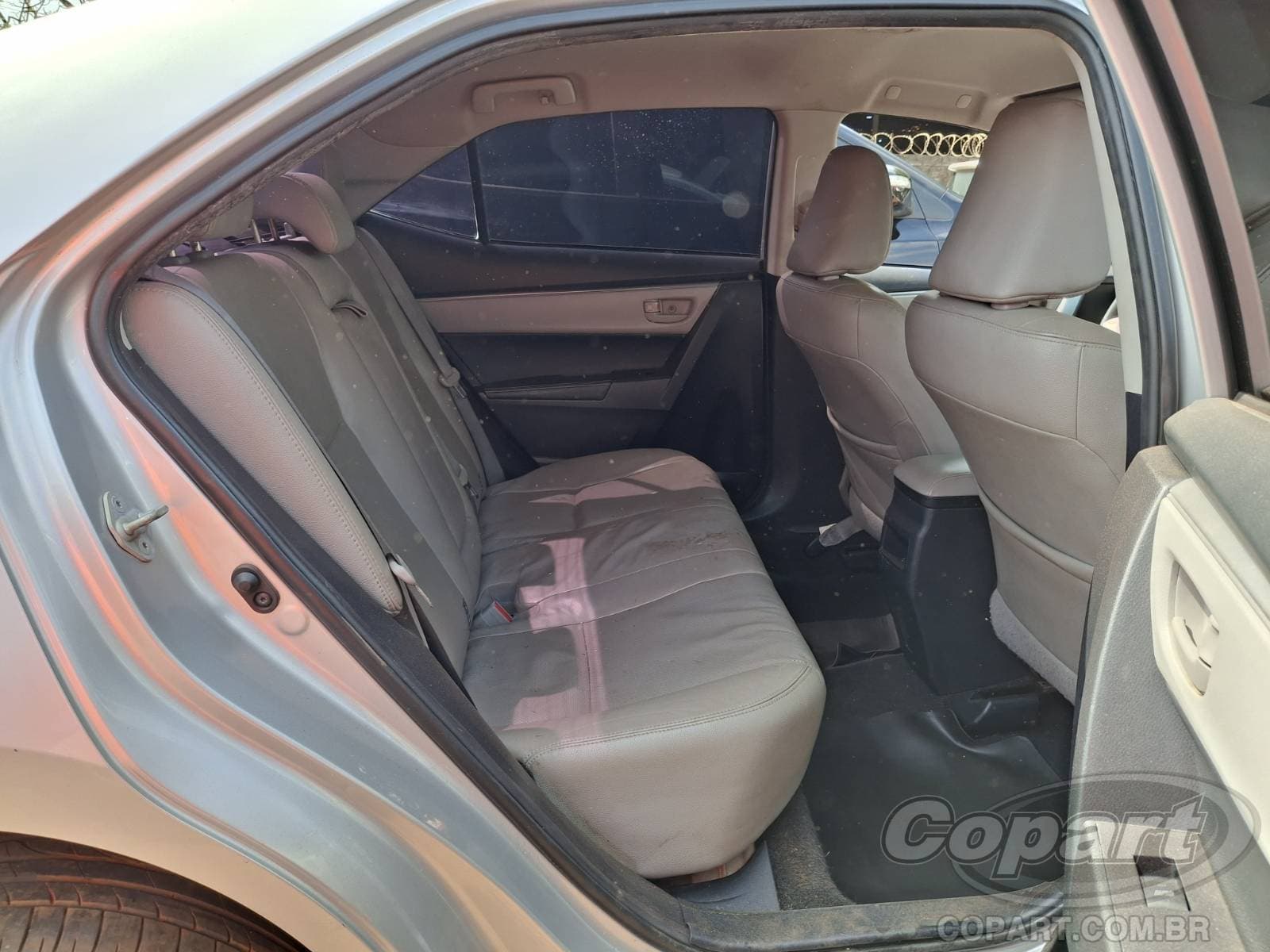 Toyota Corolla 2015 — foto 6