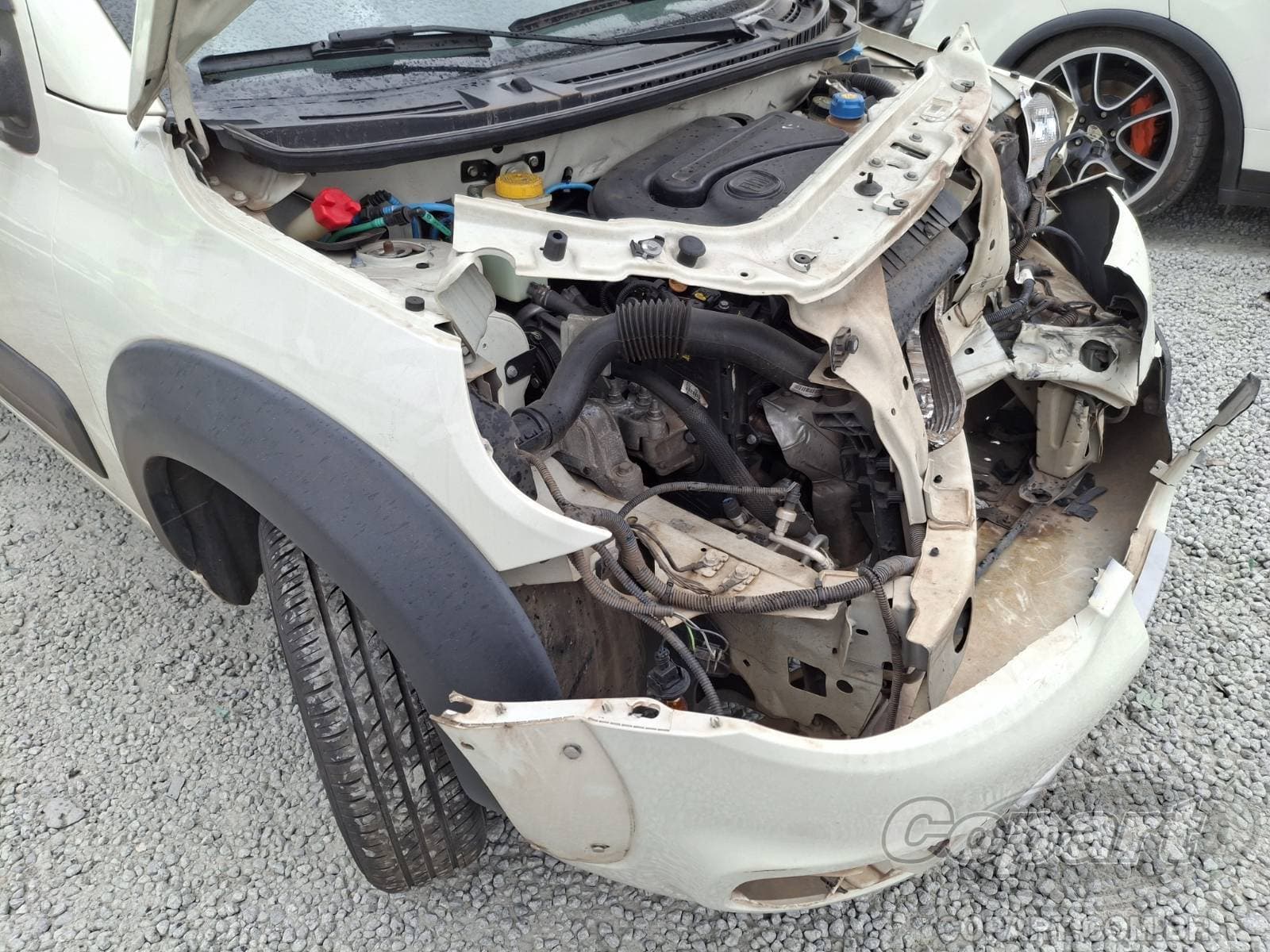 Fiat UNO 2016 — foto 12