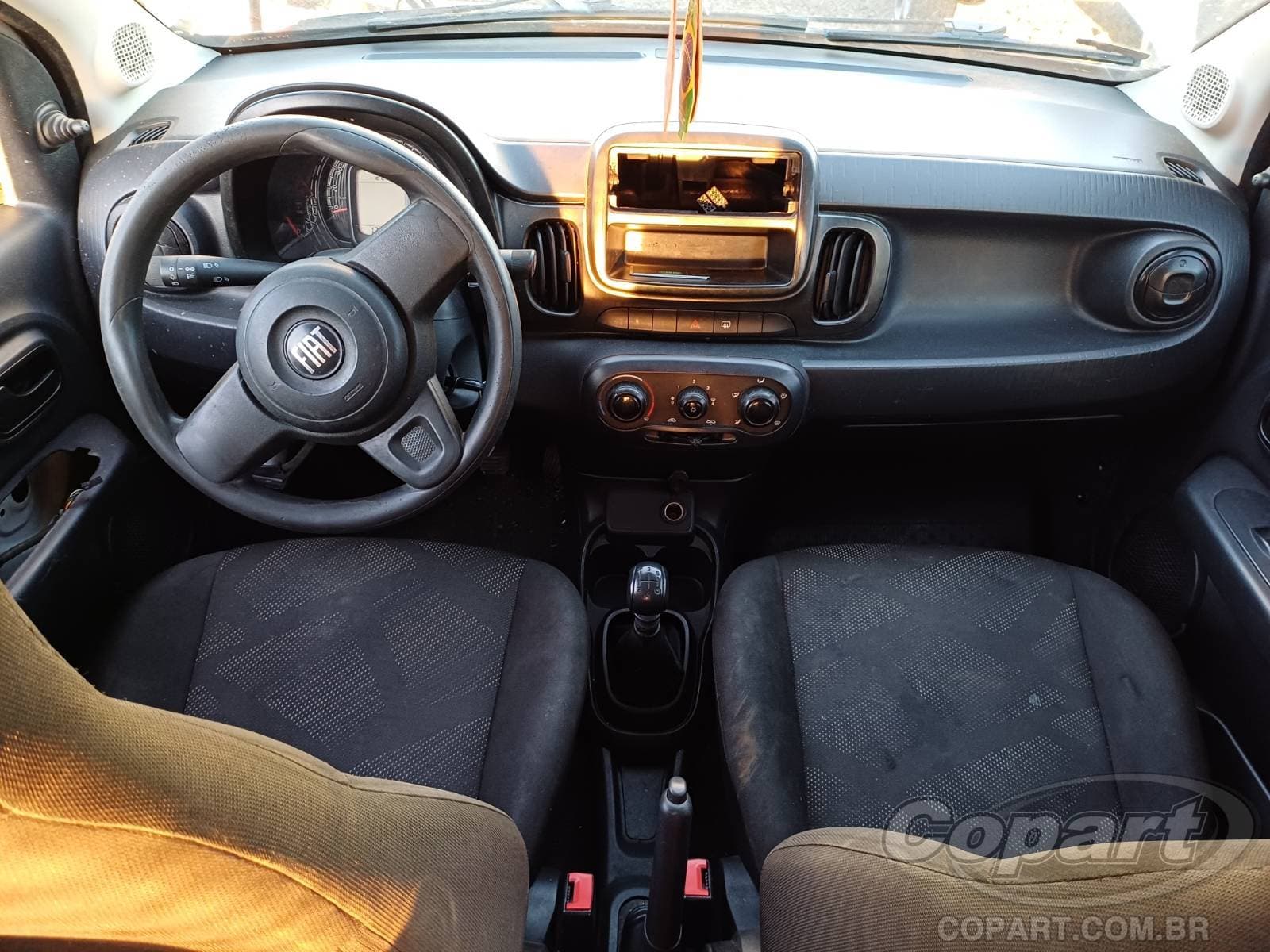 Fiat Mobi 2022 — foto 9