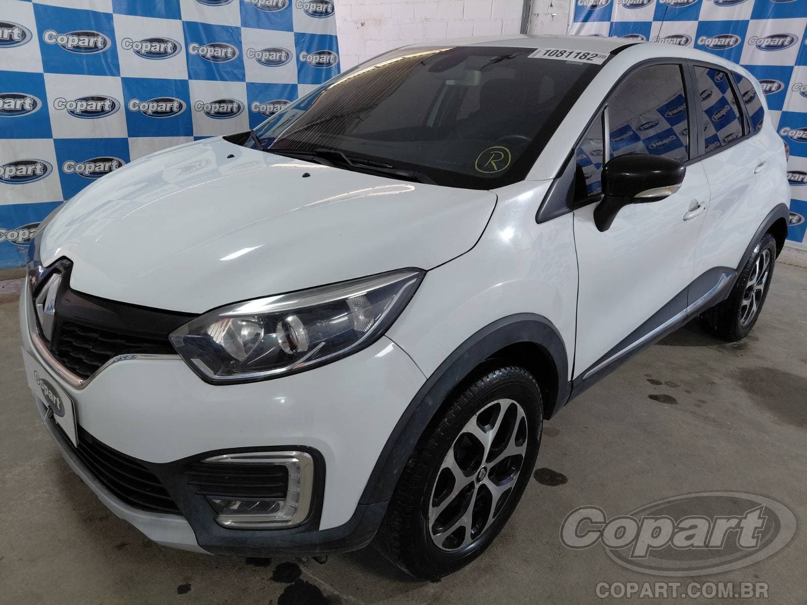 Renault Captur 2018 — foto 2