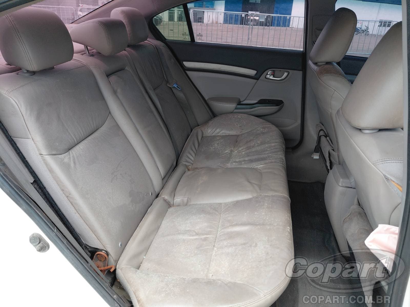 Honda Civic 2012 — foto 6