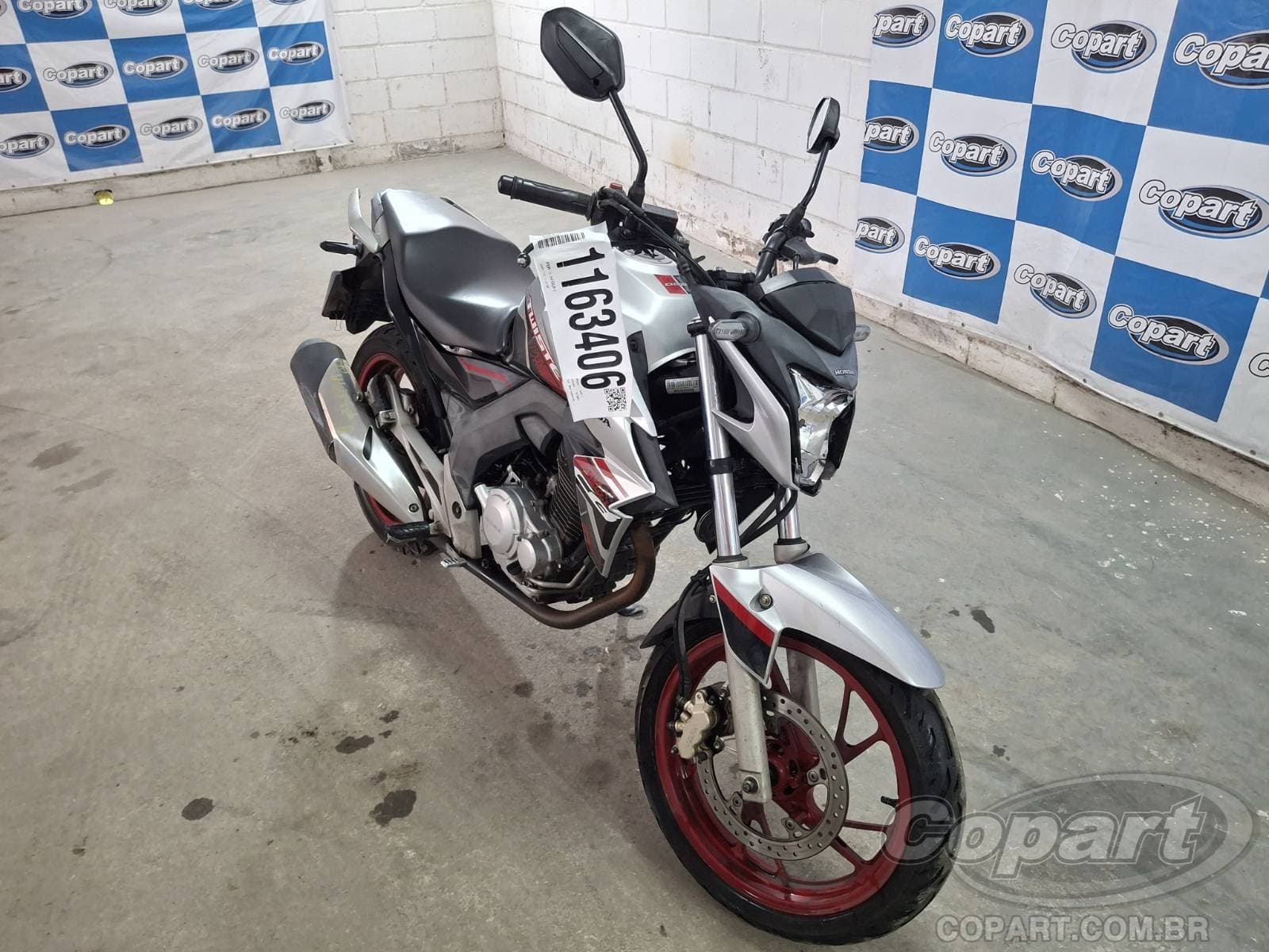 Honda CB 250 F 2021