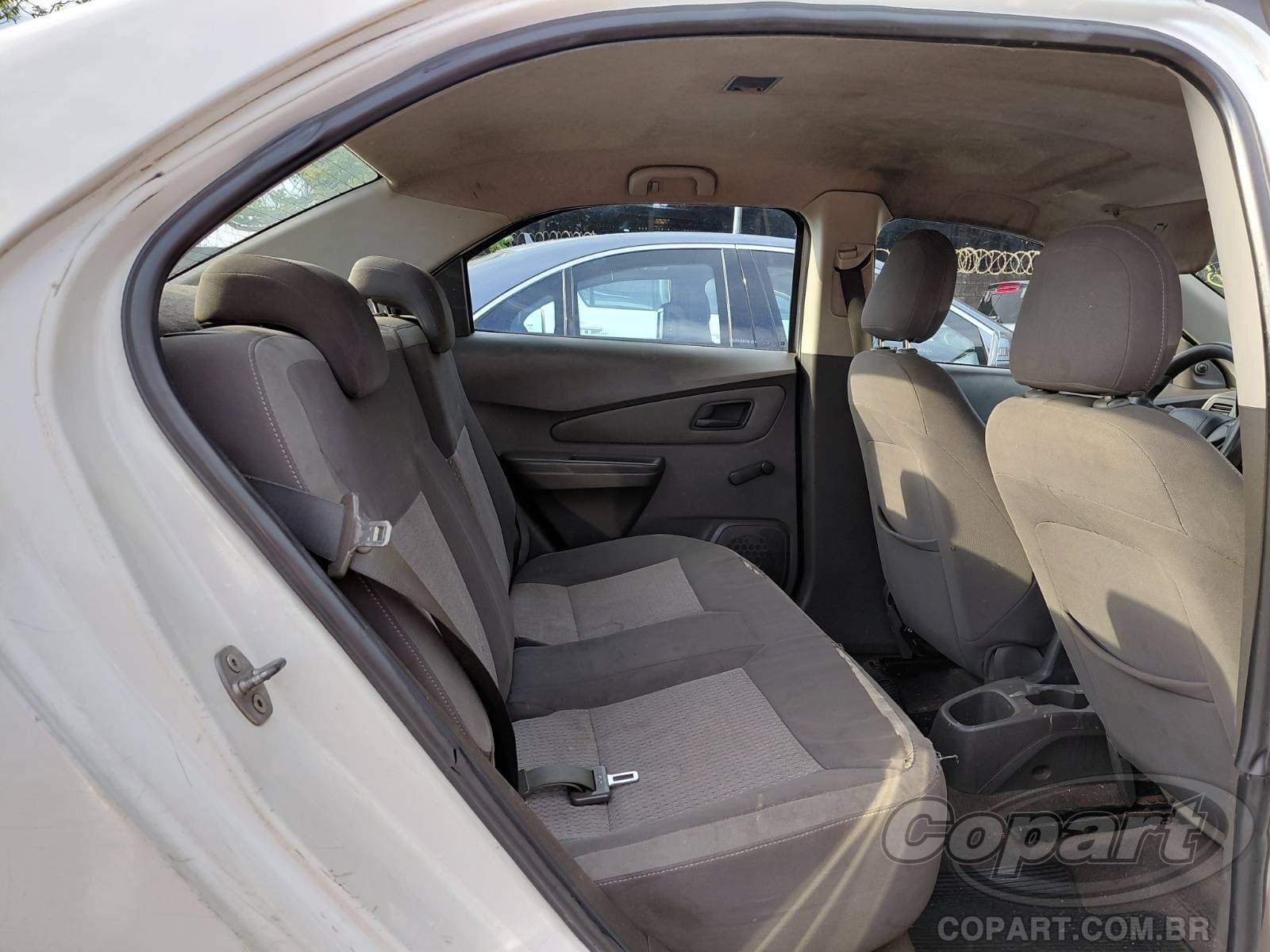 Chevrolet Cobalt 2013 — foto 6