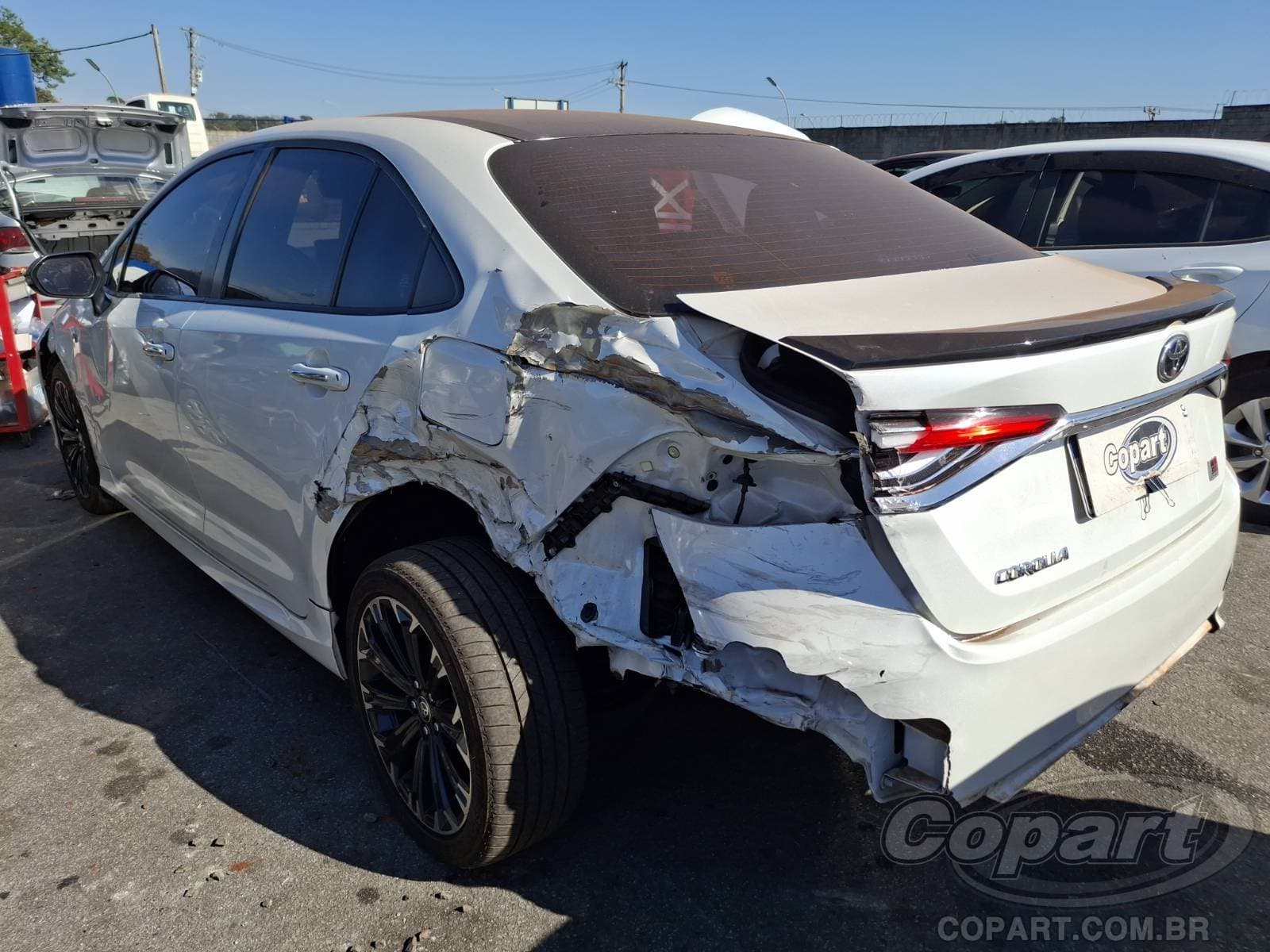 Toyota Corolla 2023 — foto 3