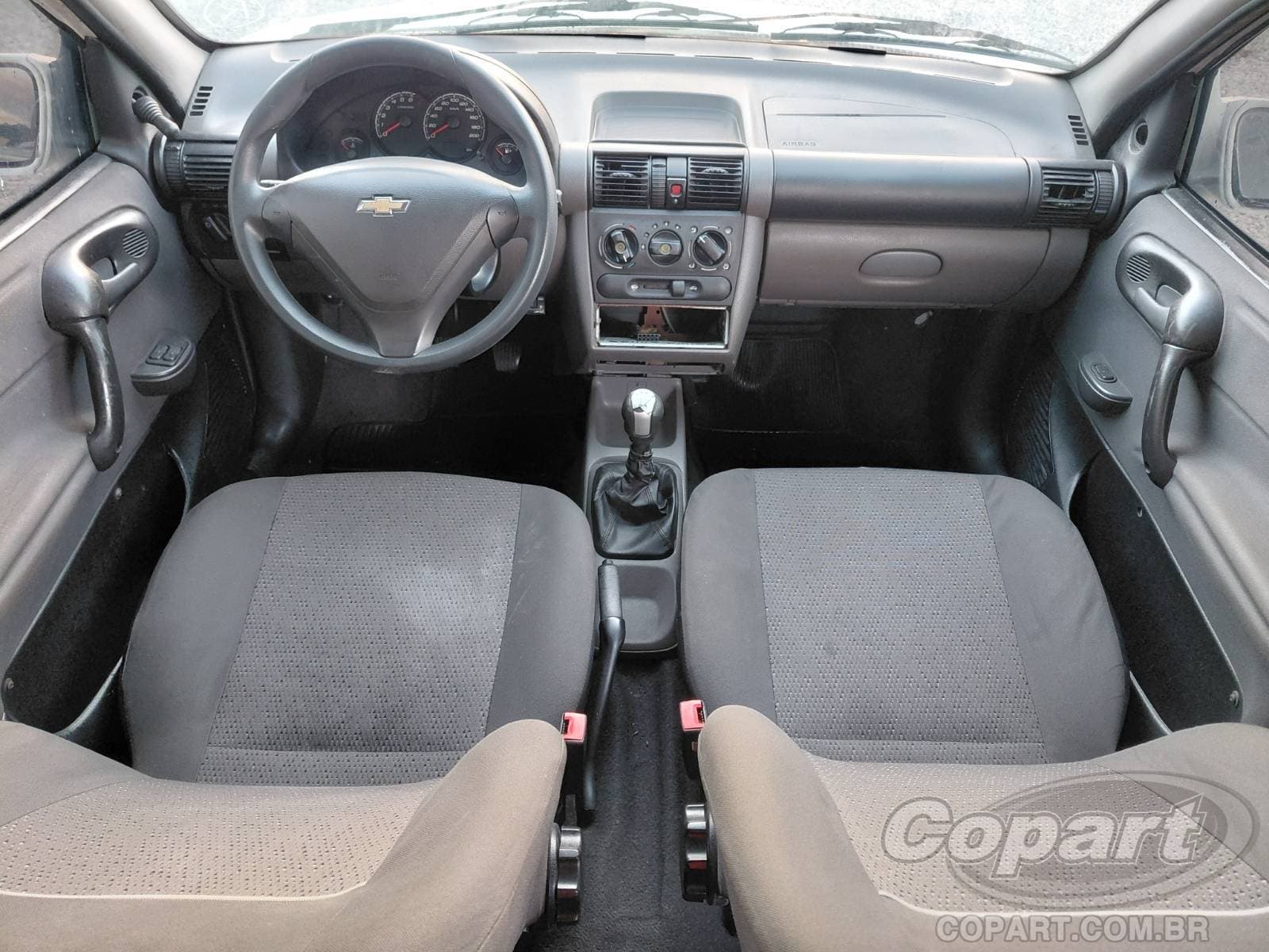 Chevrolet Classic 2015 — foto 9