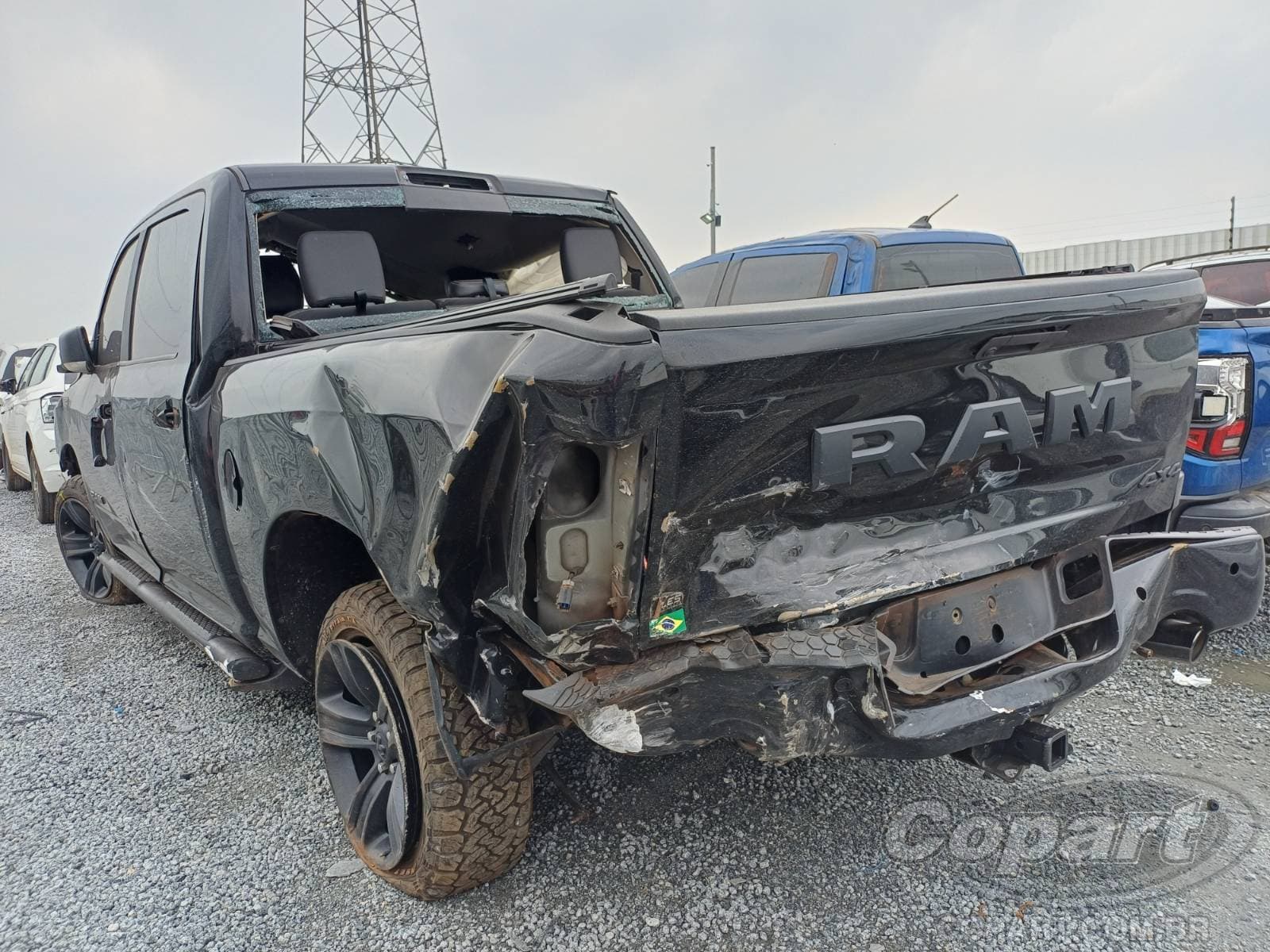 RAM 1500 Classic 2022 — foto 3