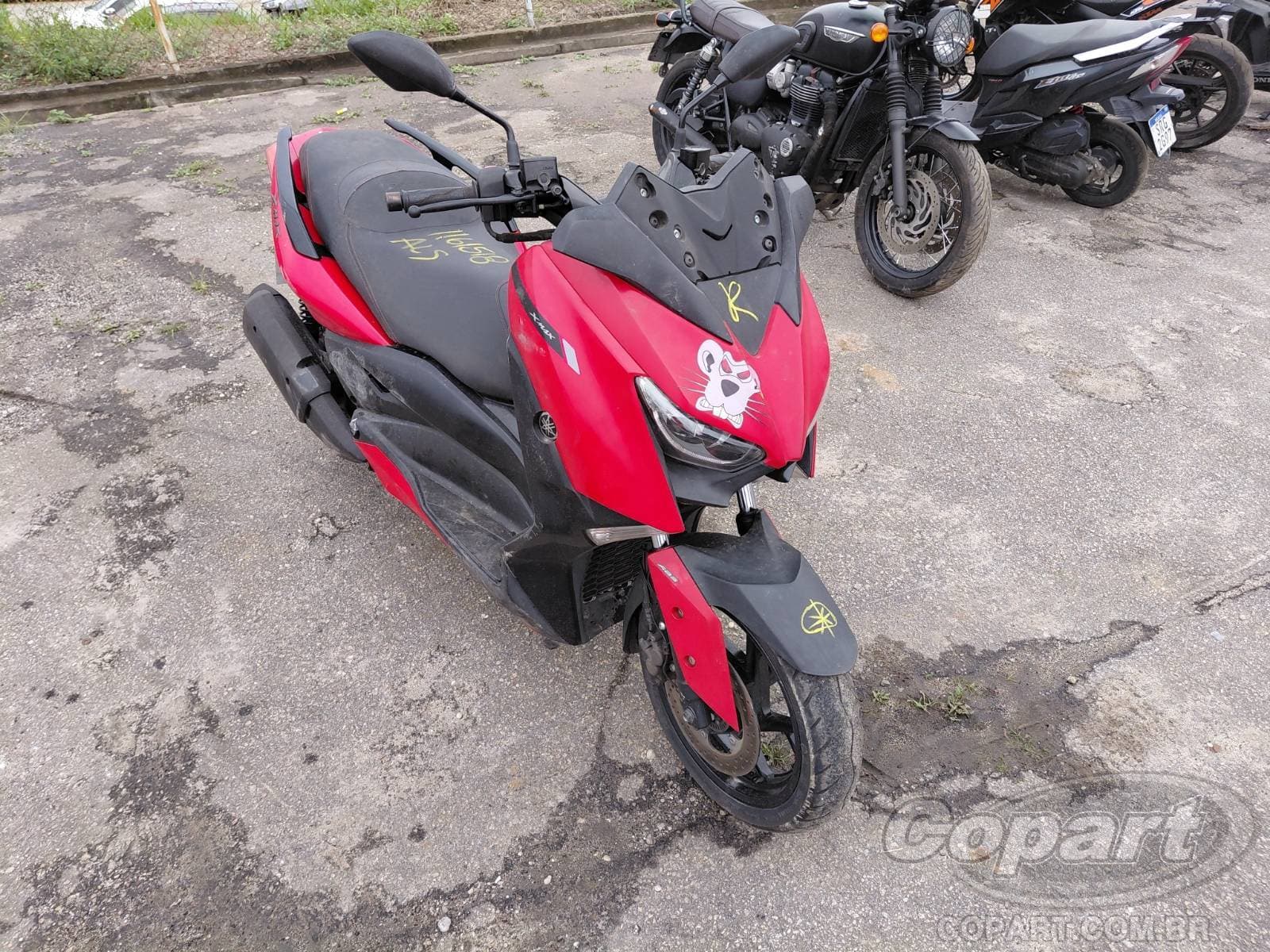 Yamaha Xmax 2023