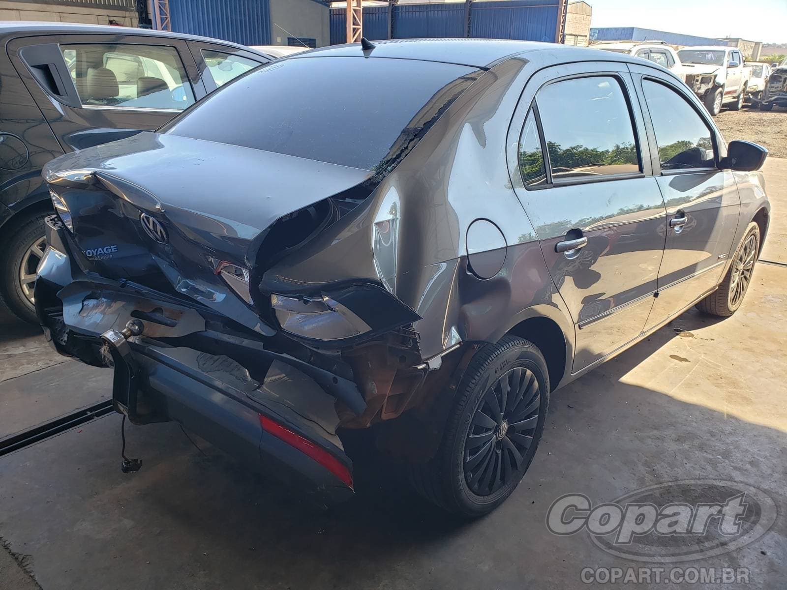Volkswagen Voyage 2014 — foto 3