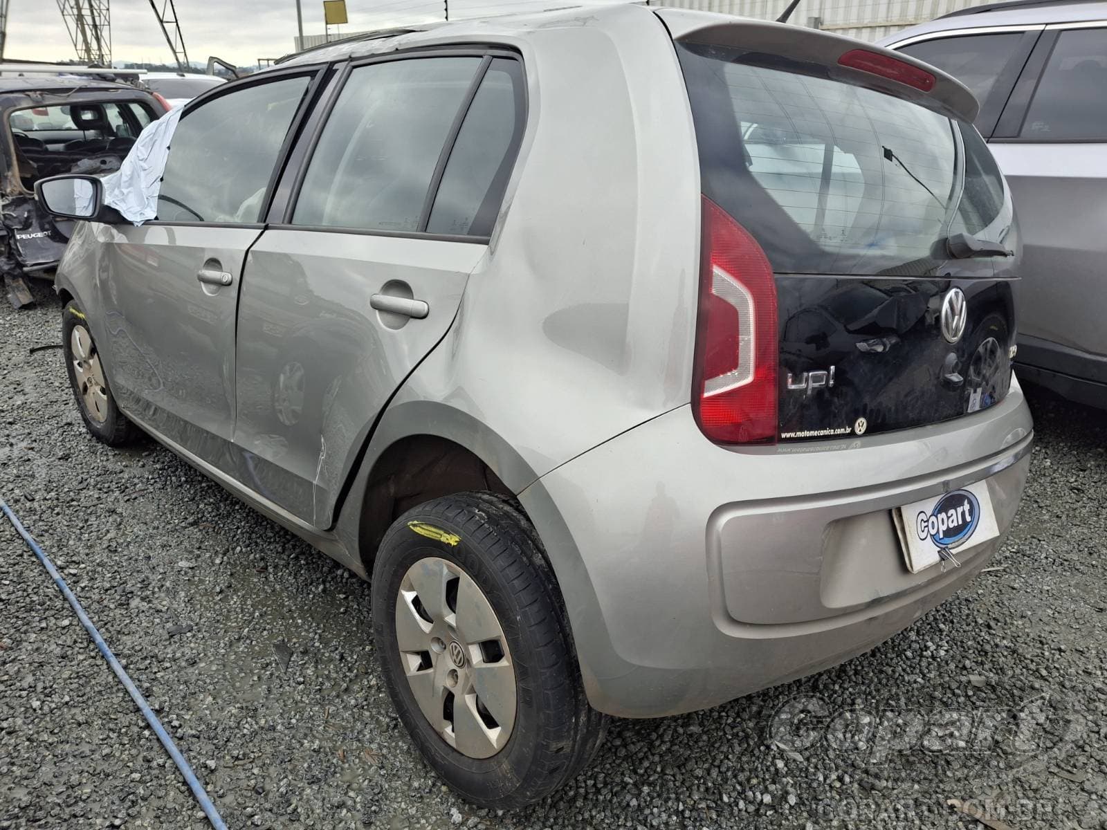 Volkswagen UP 2016 — foto 3